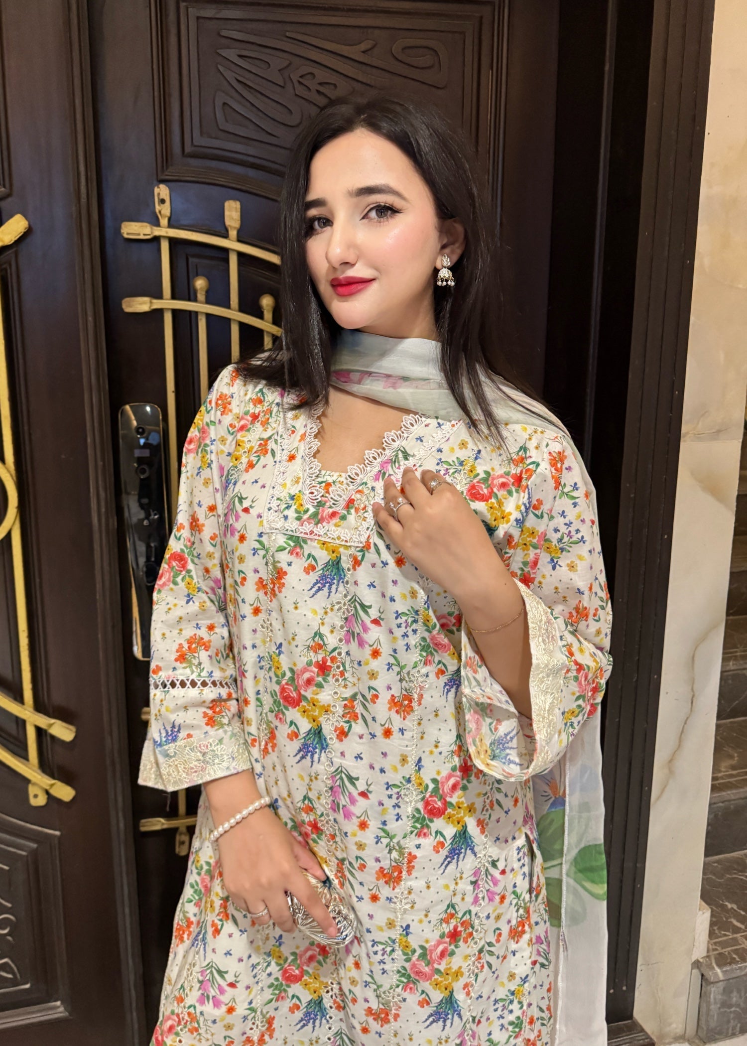 Suits By Sadia FLORAL WHITE LAWN Women 3pcs