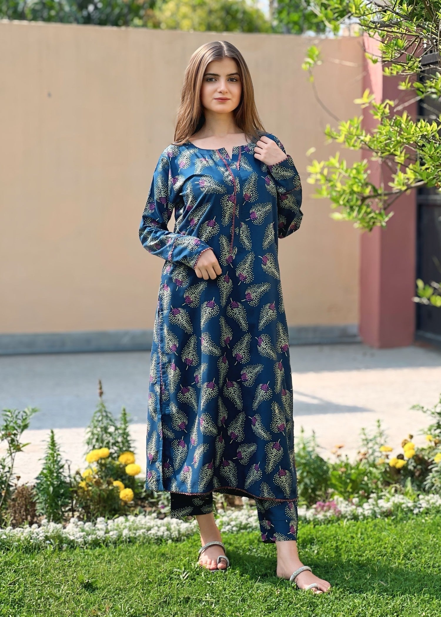 B.K Clothings neelofur Women 2pcs