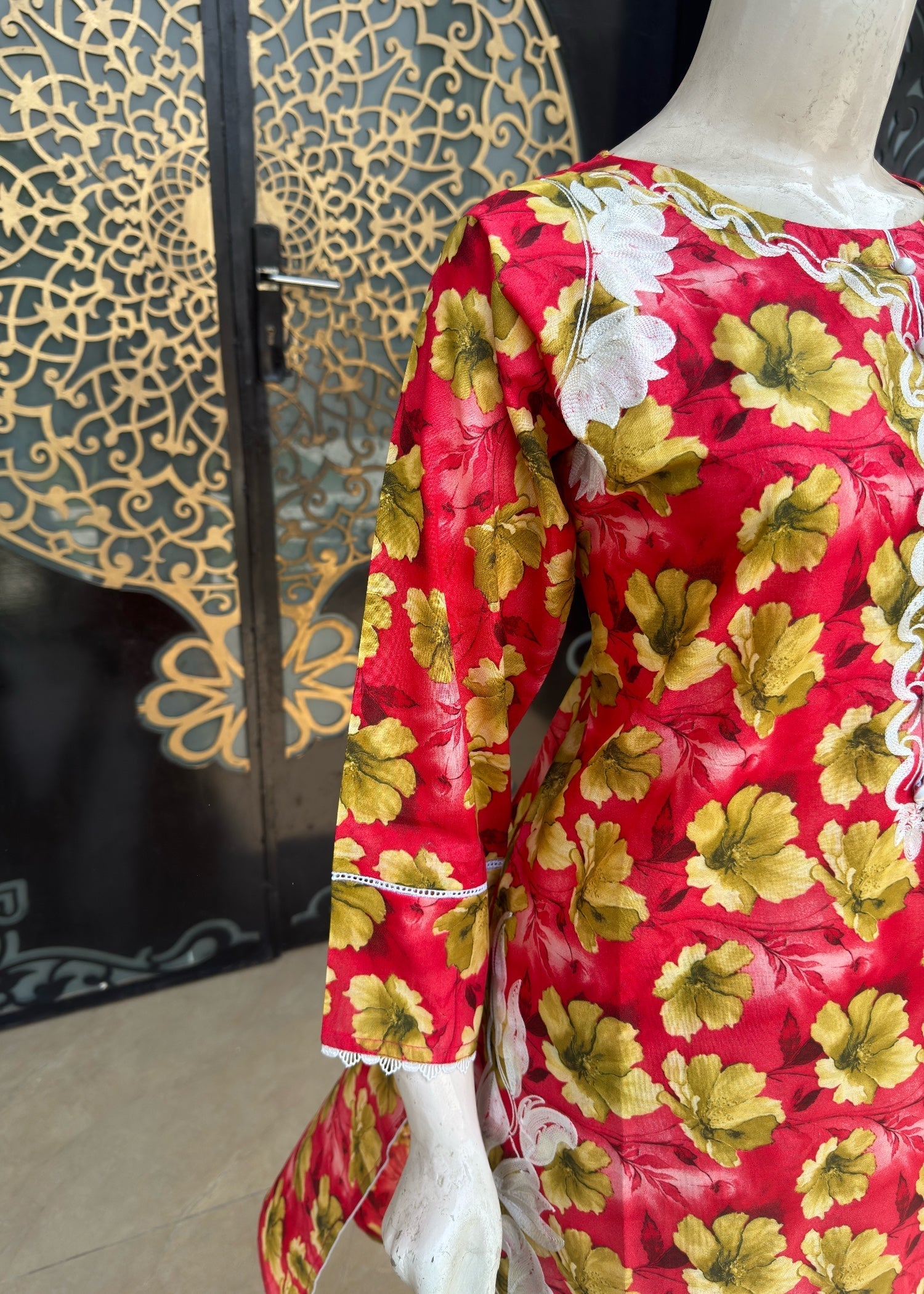 Noir Lawn Stitched Embroidered Duppata (jp60) Women 3pcs