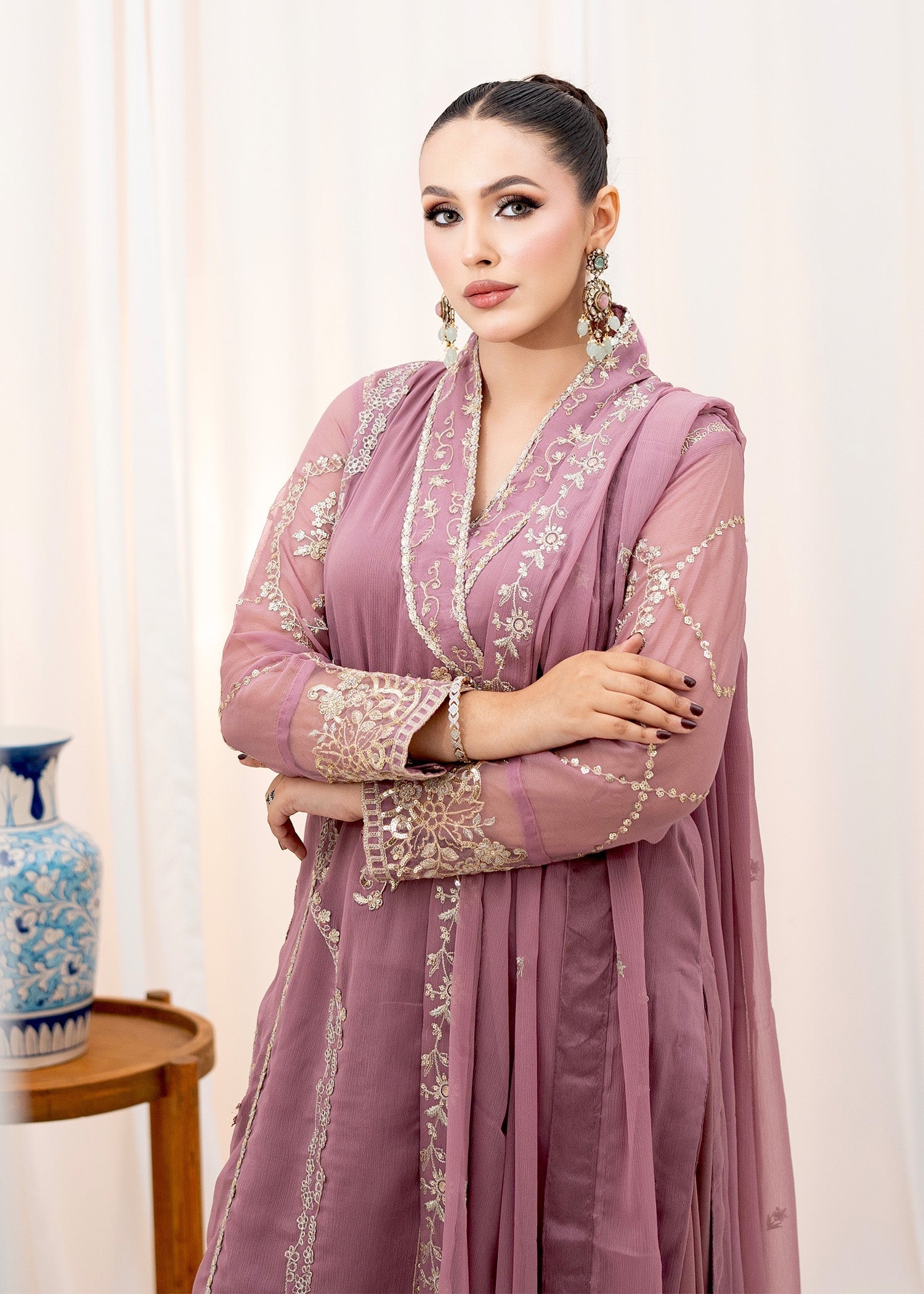Agha Jaan Velora Women 3pcs