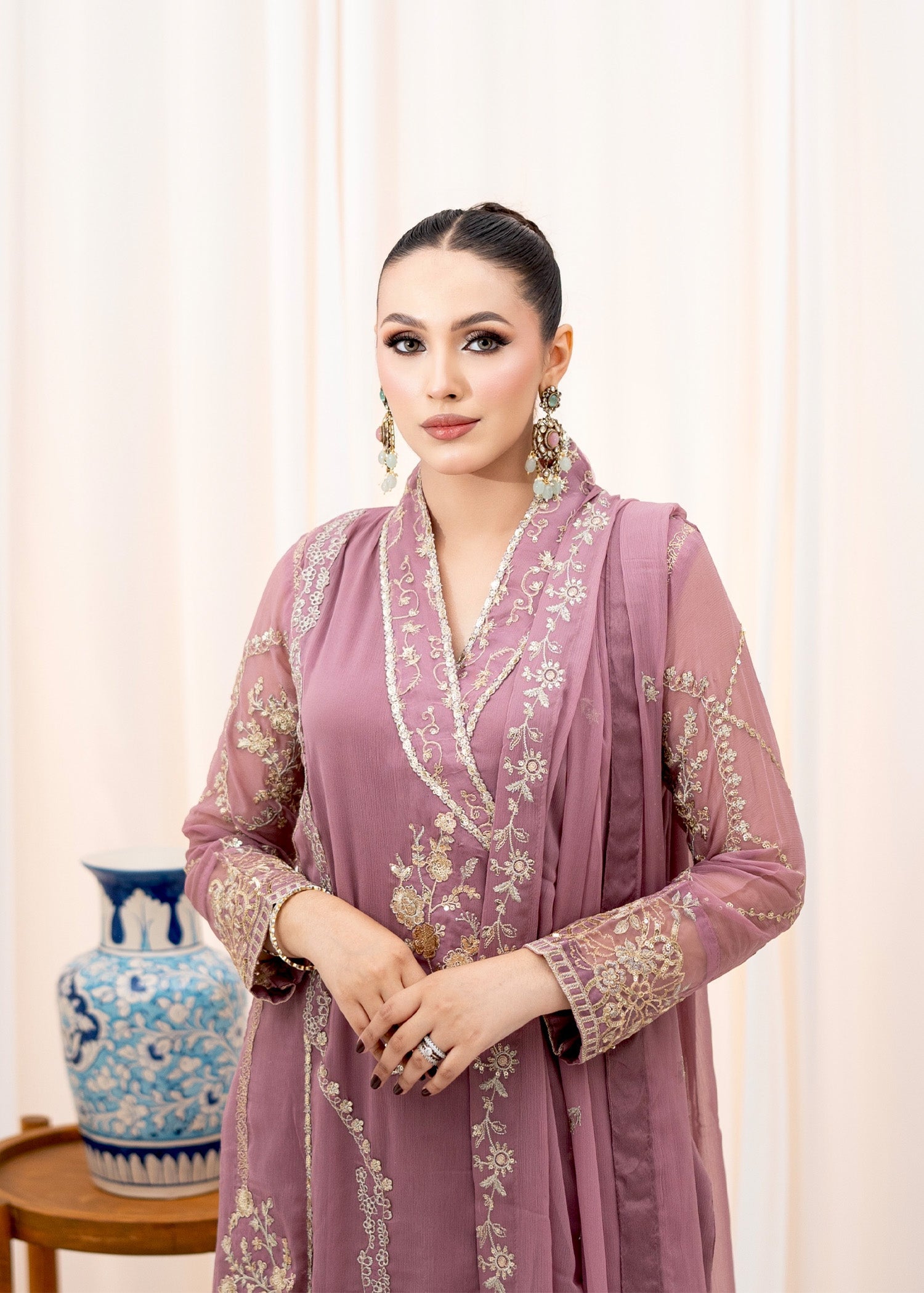 Agha Jaan Velora Women 3pcs