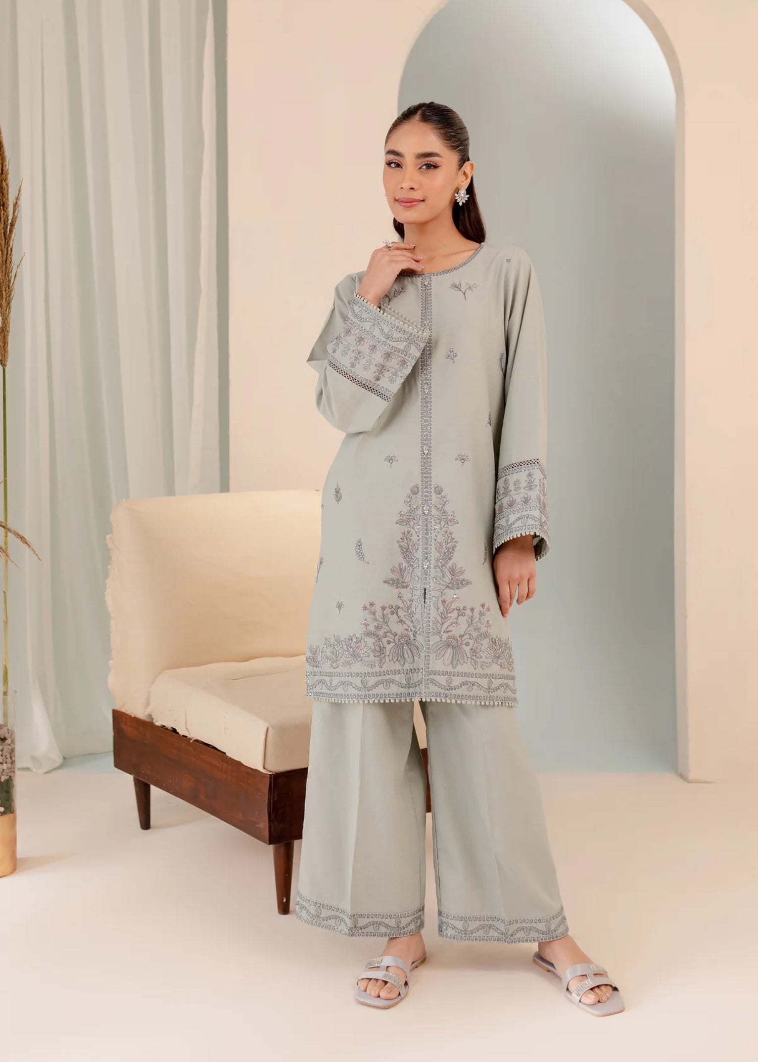 The Turkish Wear Milano Embroidered Set Women 2pcs