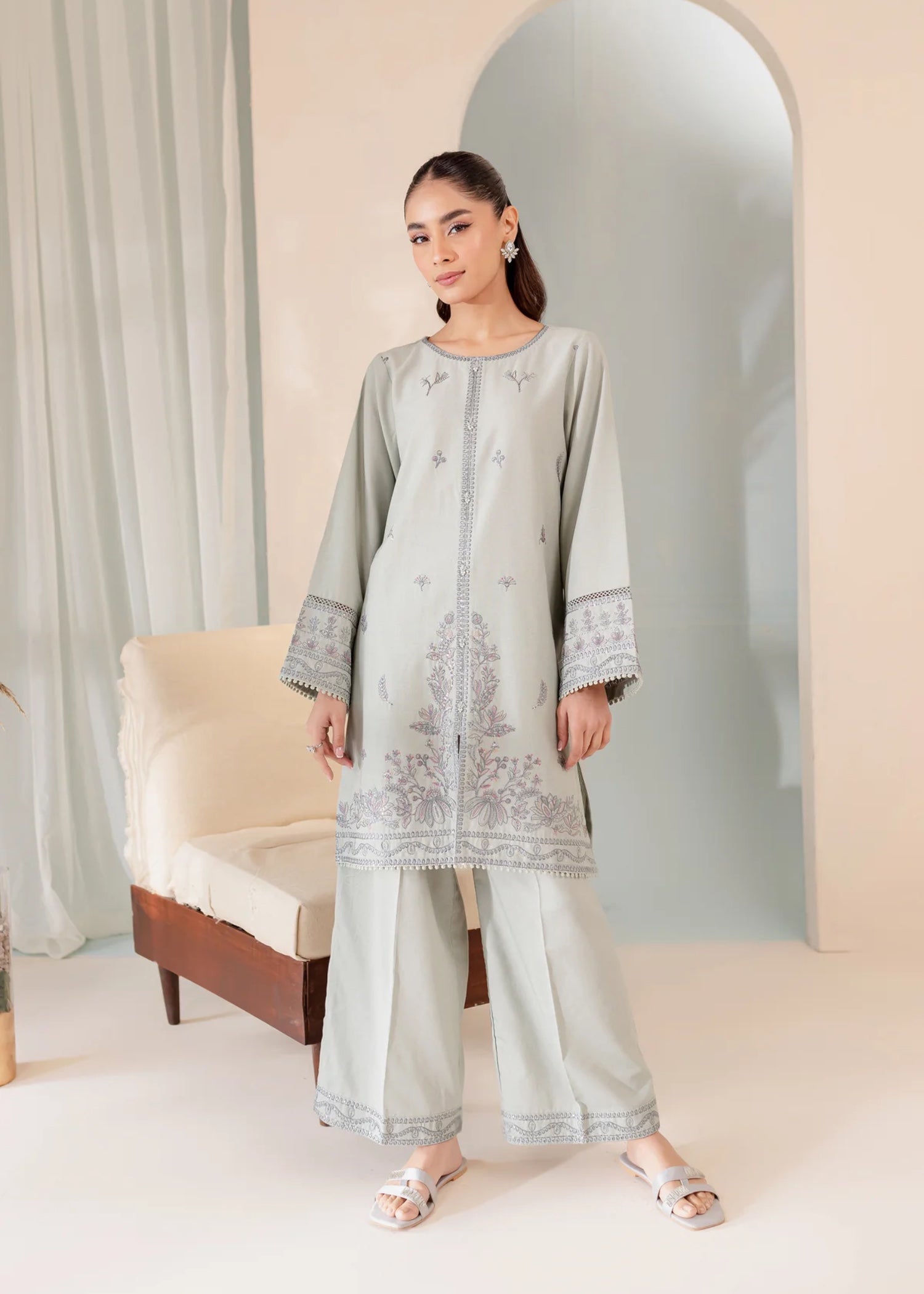 The Turkish Wear Milano Embroidered Set Women 2pcs