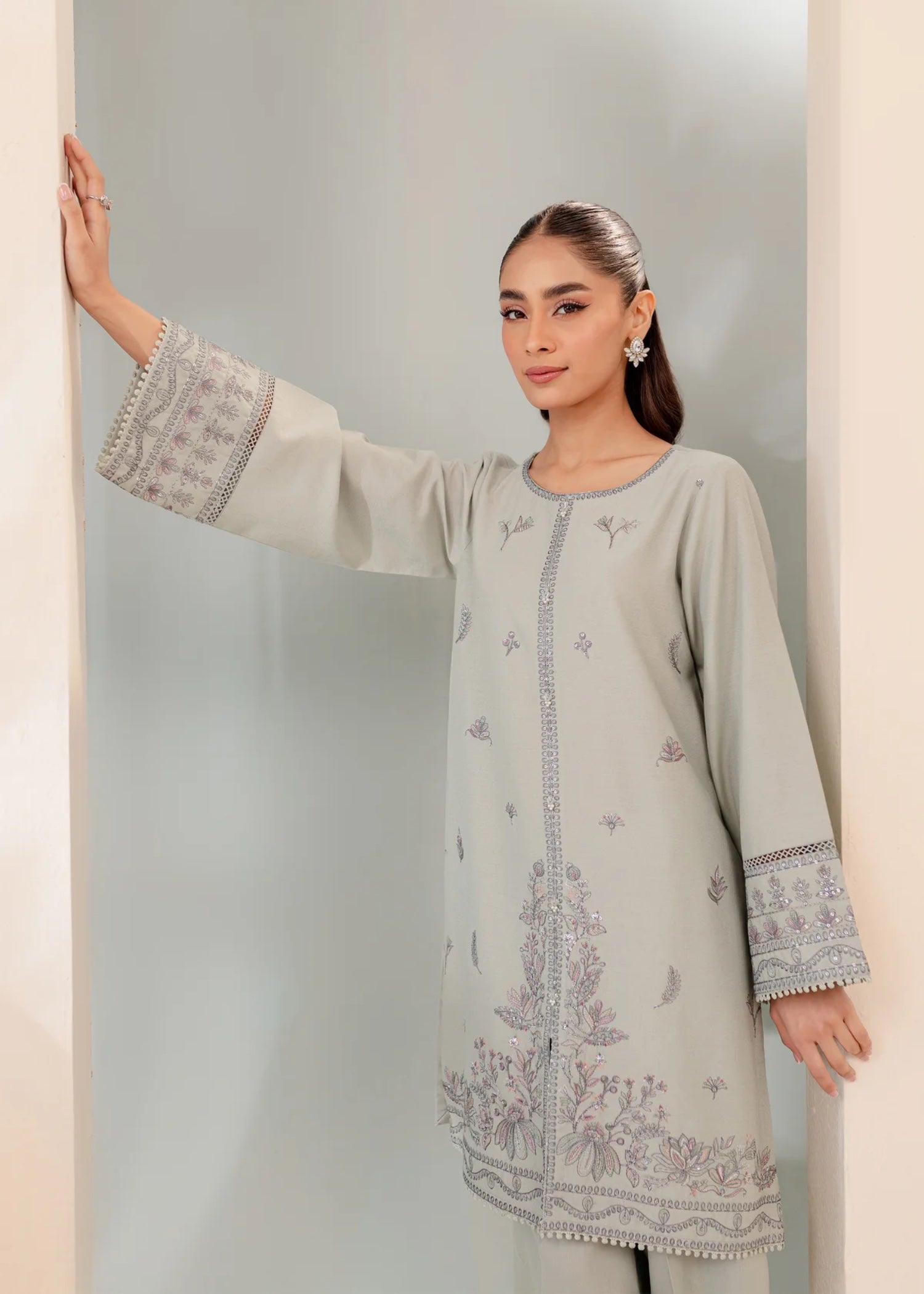 The Turkish Wear Milano Embroidered Set Women 2pcs