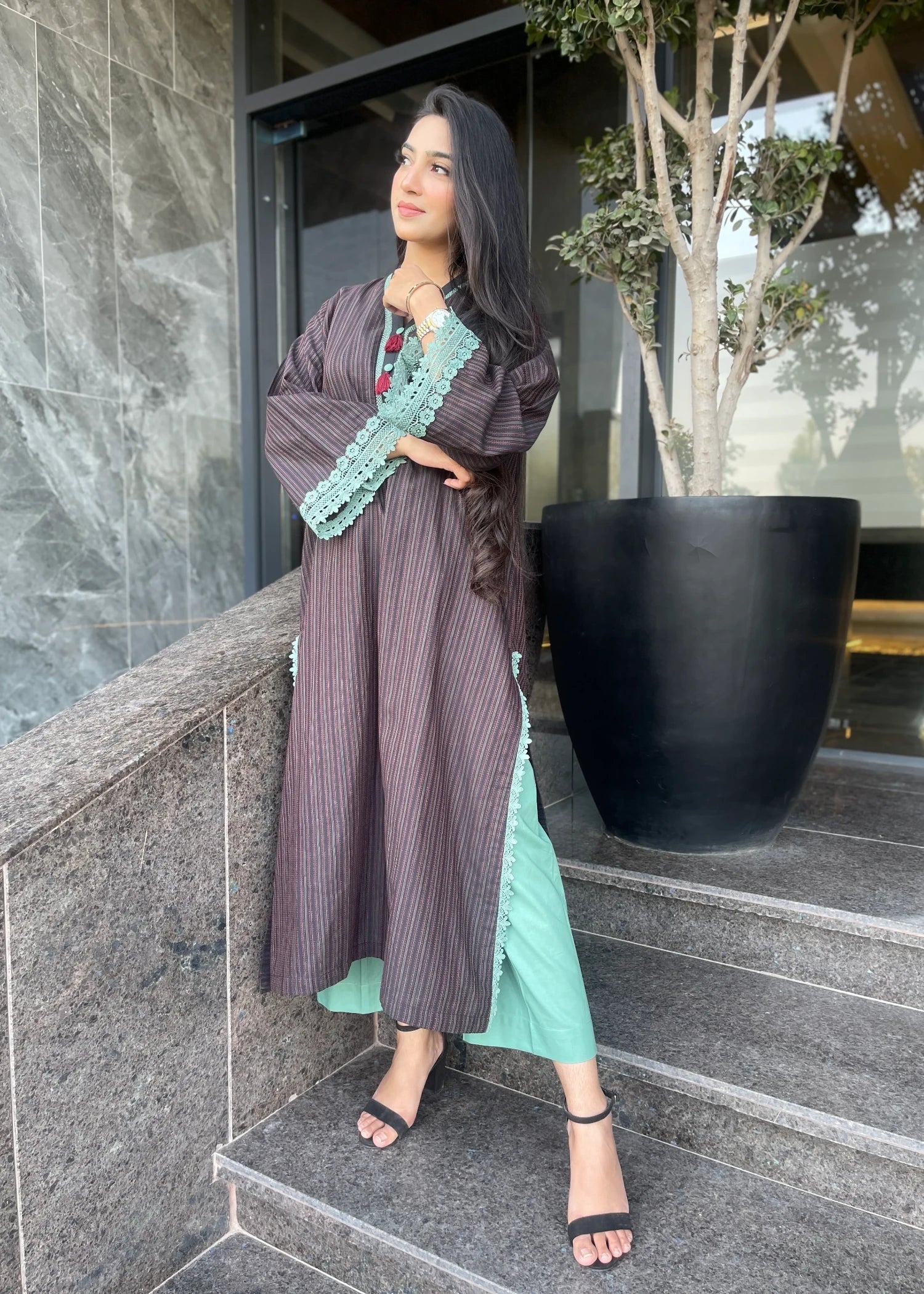 Urban Cut Cotton Yarn Dyed Suit Women 2pcs