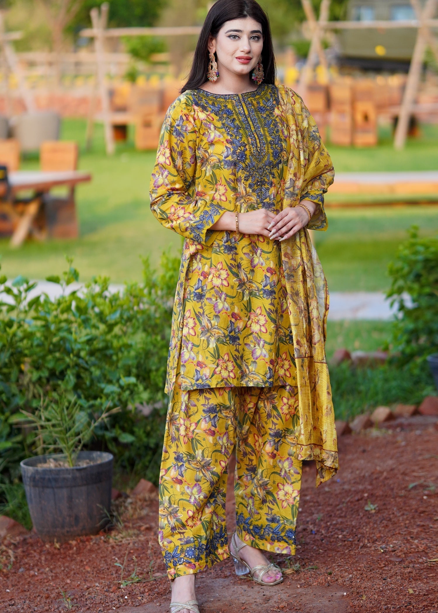 Chaudhary Arts Yellow BEE Farshi Shalwar Women 2pcs