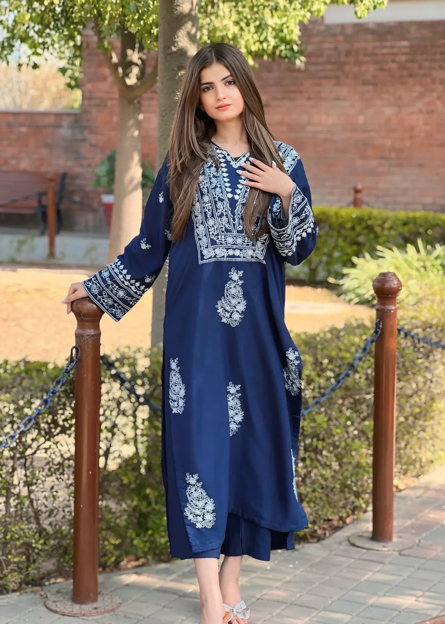 Sajfi Closet Iris Embroidered Stitched Suit for Women Women 2pcs