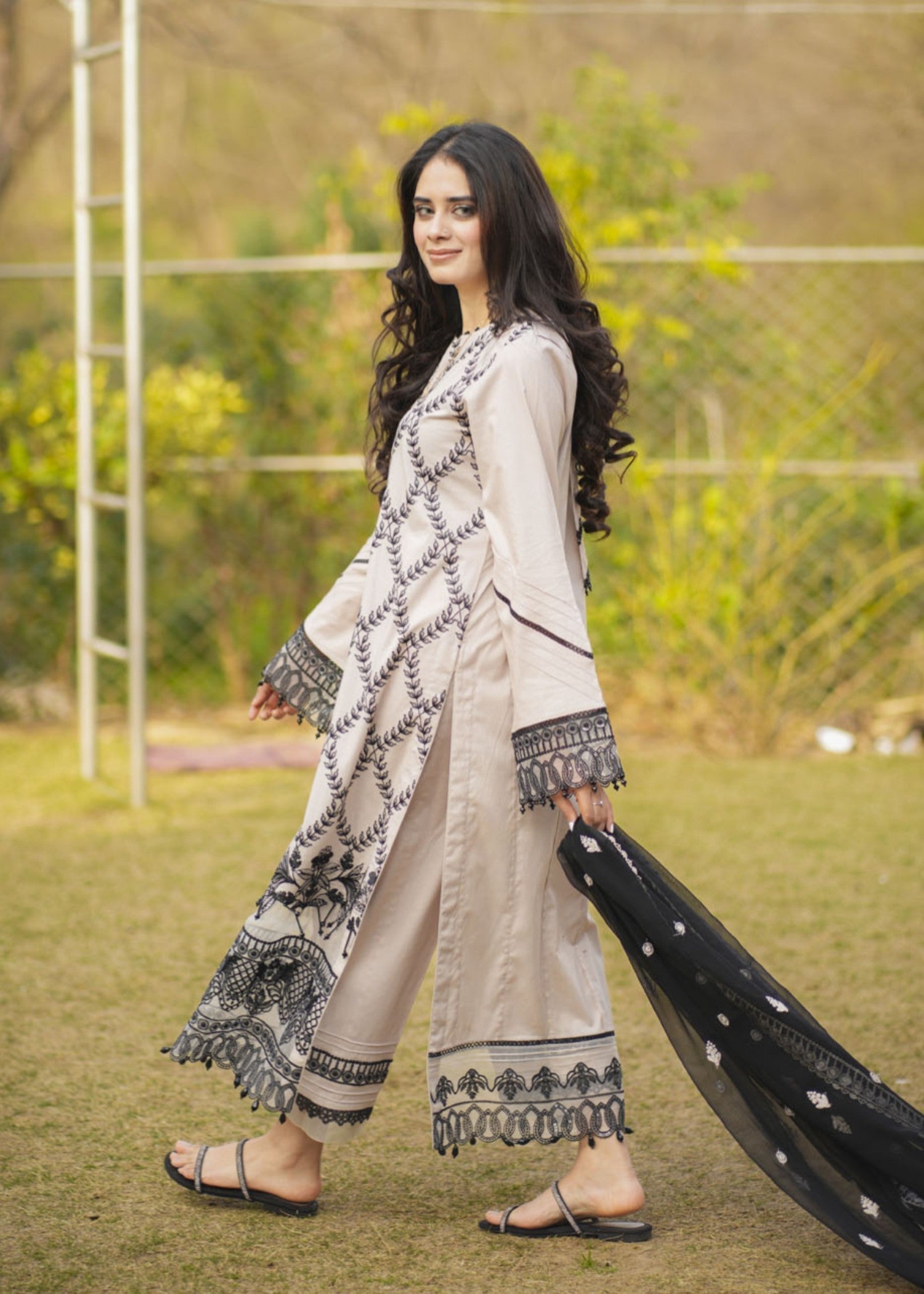 Libaas By Umairnawaz LN 02 Cloudy Grey Women 3pcs