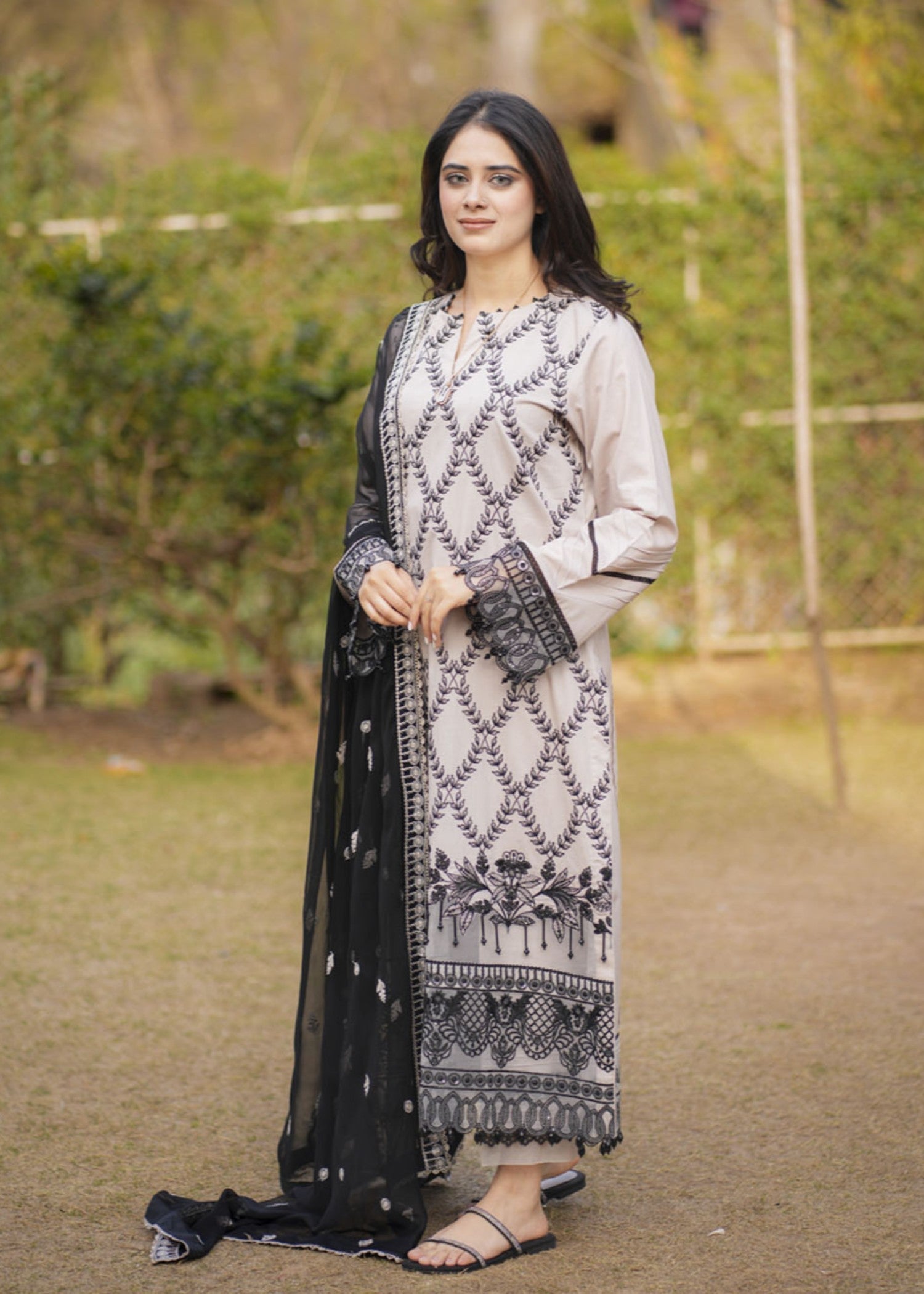 Libaas By Umairnawaz LN 02 Cloudy Grey Women 3pcs