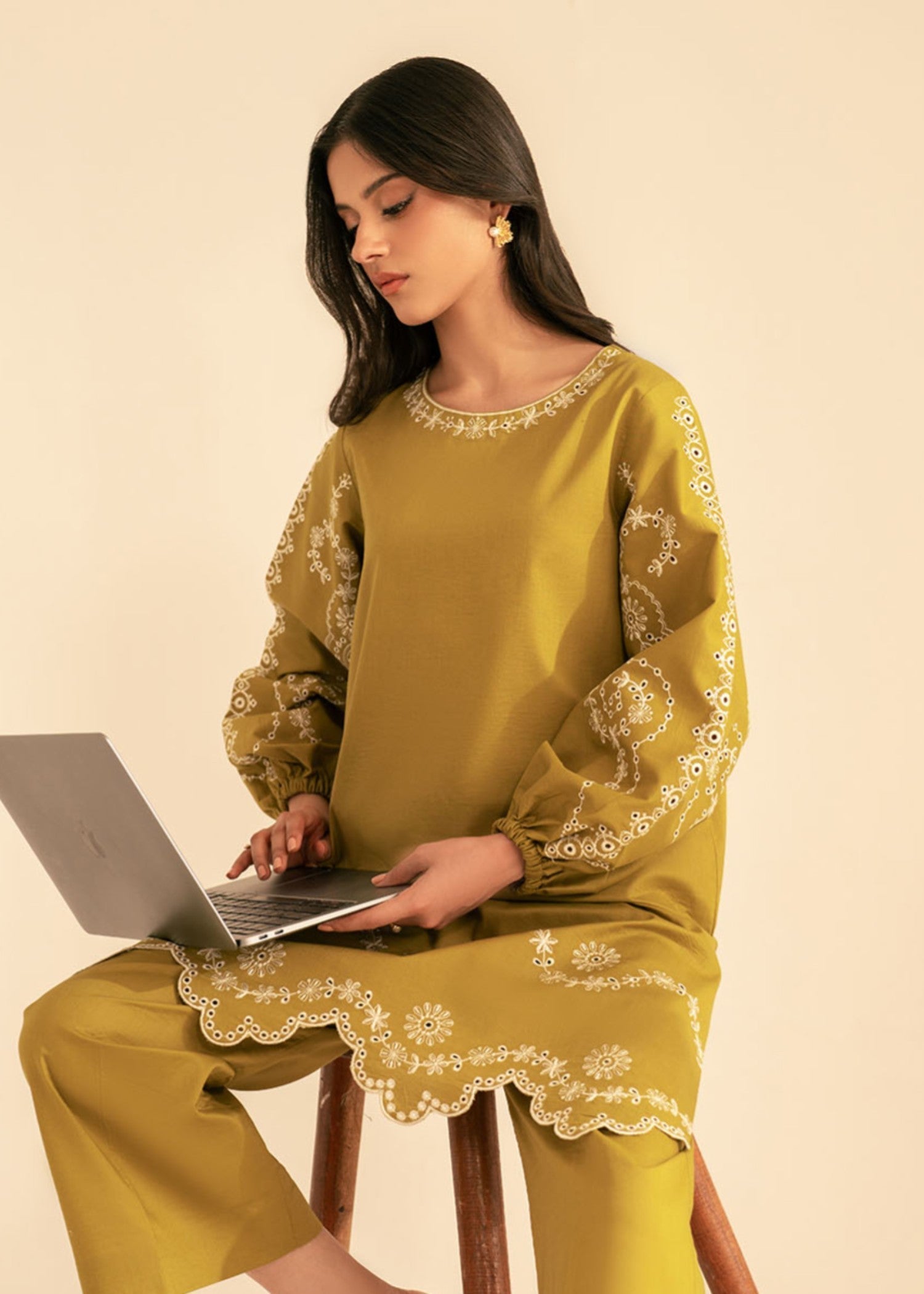 Yards MELLOW Women 2pcs