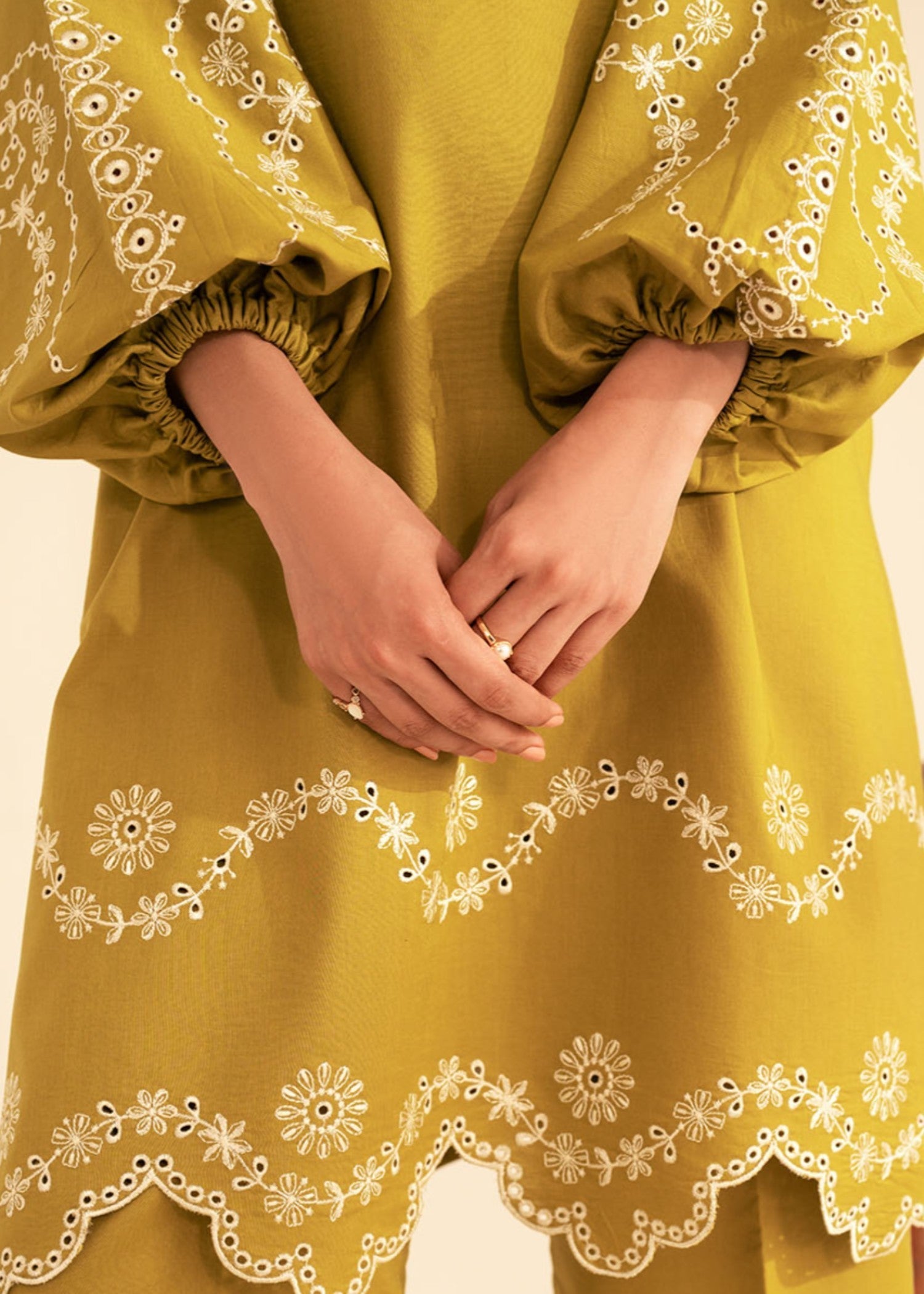 Yards MELLOW Women 2pcs