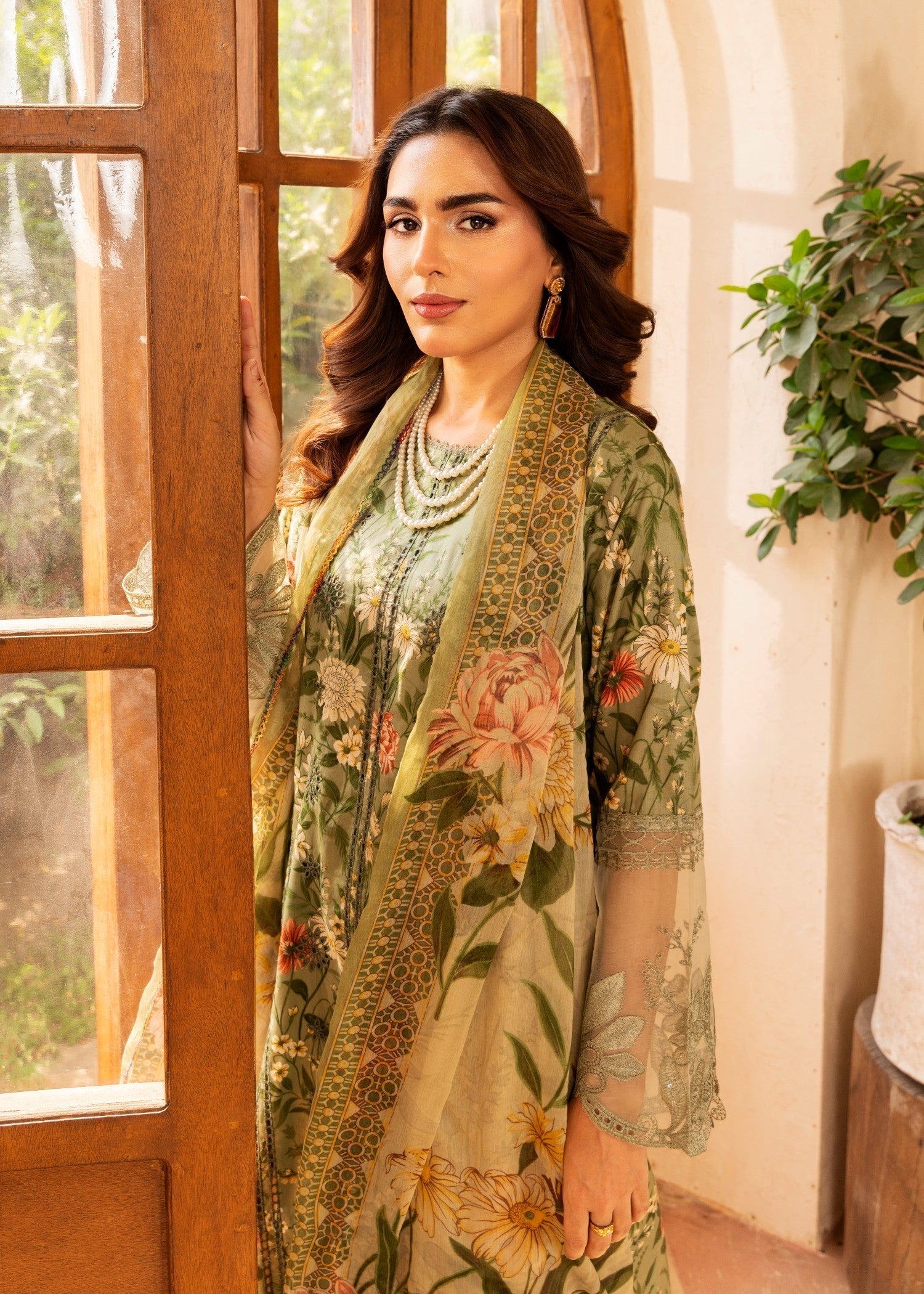 Polawn PD LAWN 25 408 B | PRET LAWN COLLECTION Women 3pcs