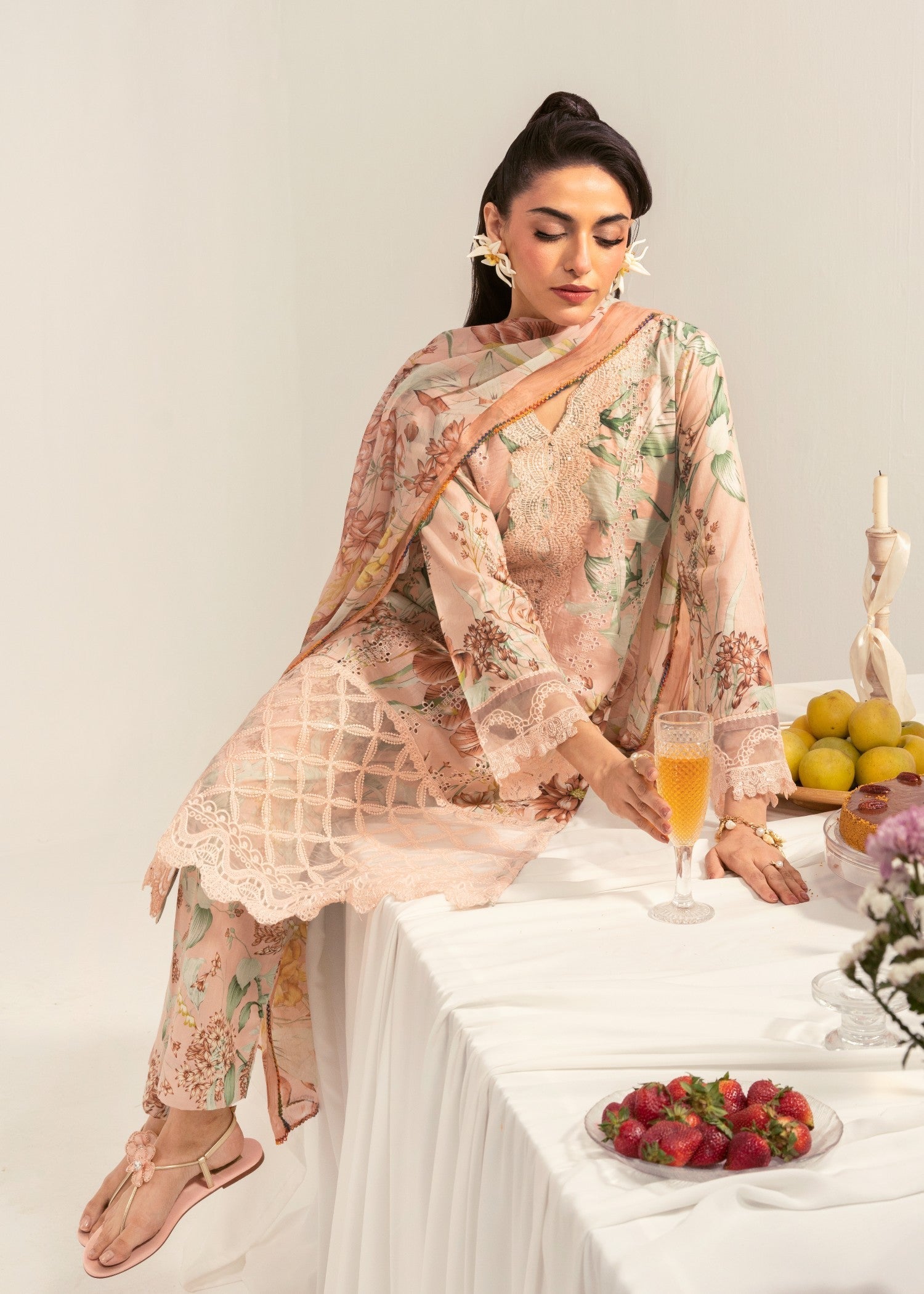 Polawn PD LAWN 25 417 A | PRET LAWN COLLECTION Women 3pcs