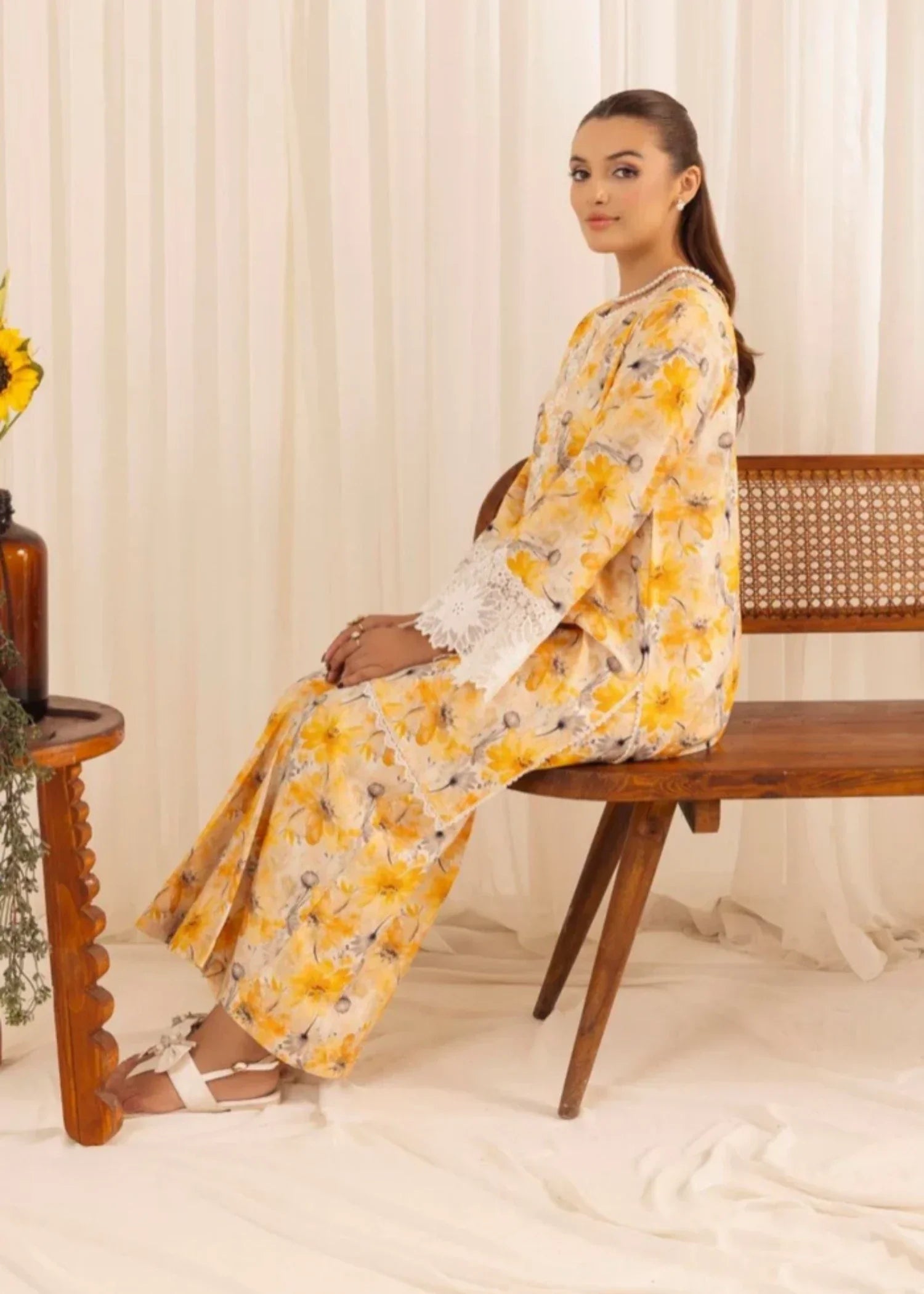 Mohagni PLS 137 SILK LAWN STITCHED Women 2pcs