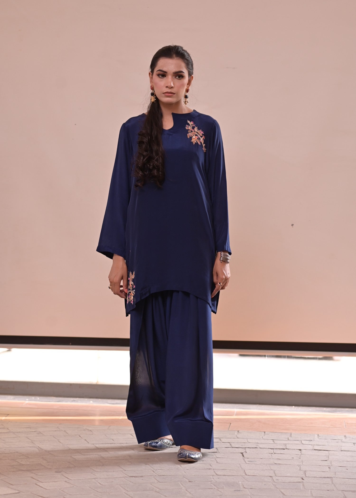 Salma Mudassar Jawahir (جواهر) Women 2pcs