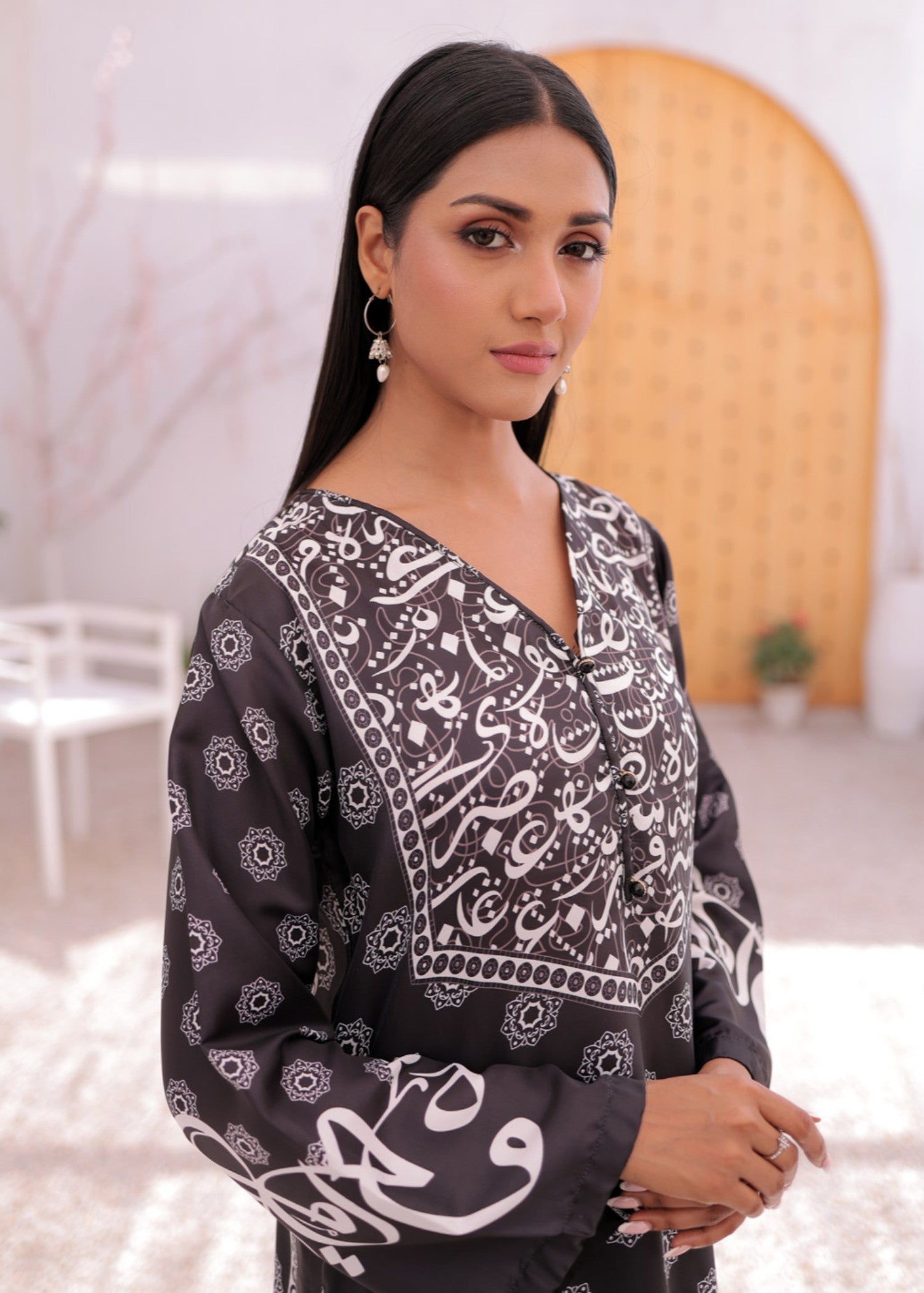 Tng (The Next Generation) Deeba | Shirt Women 1pcs