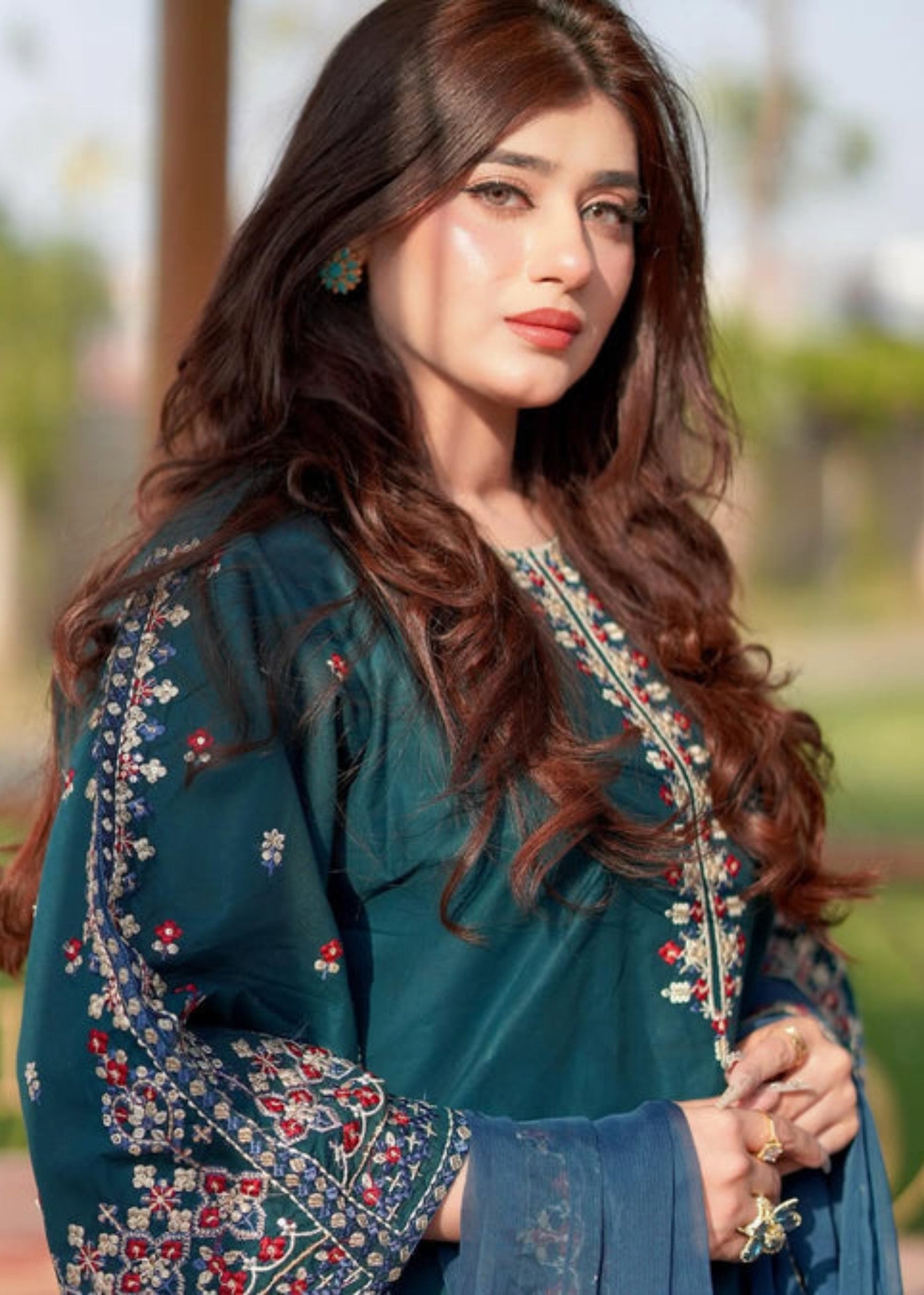 Saifron NISHA LAWN Women 3pcs