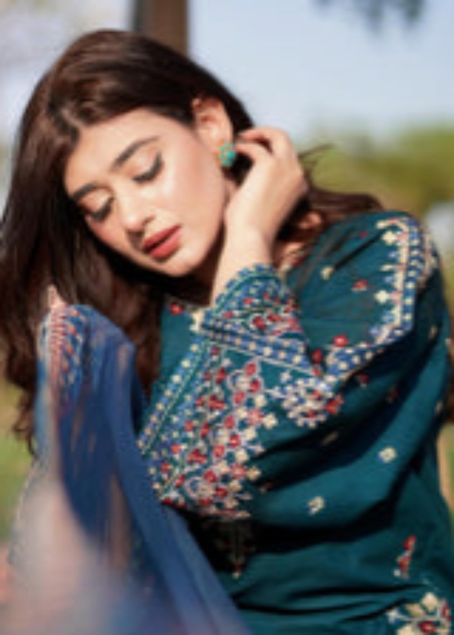 Saifron NISHA LAWN Women 3pcs