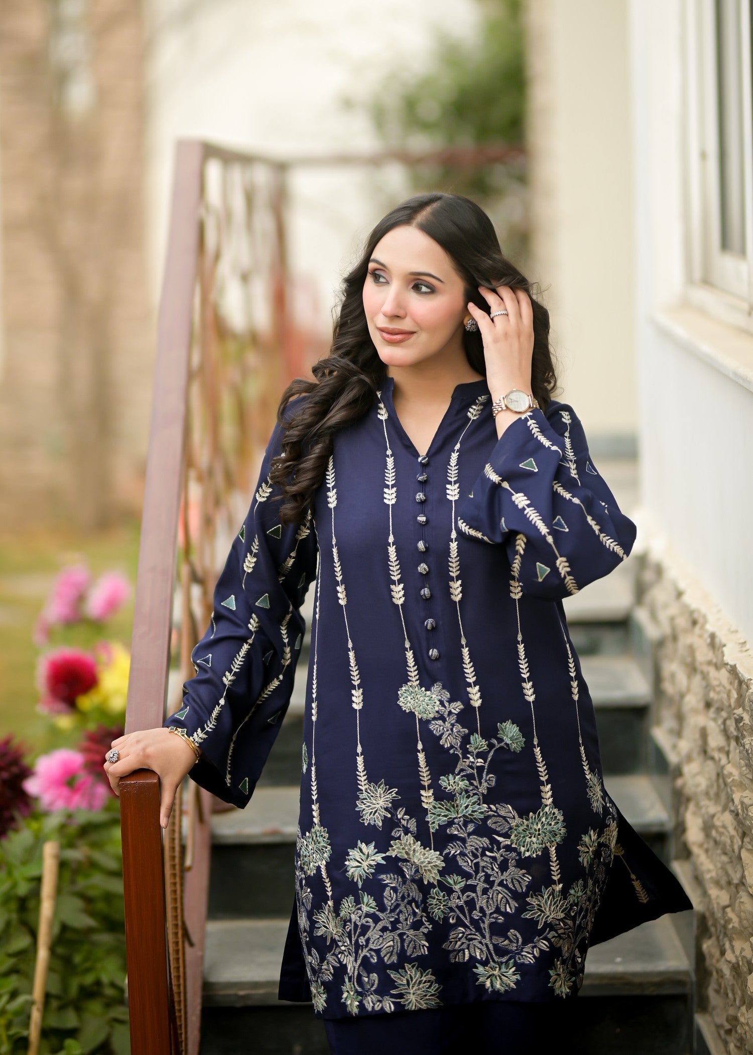 Ayesha Mubariz Zilar – Linen Navy Blue Embroidered Pret (AM024) Women 2pcs