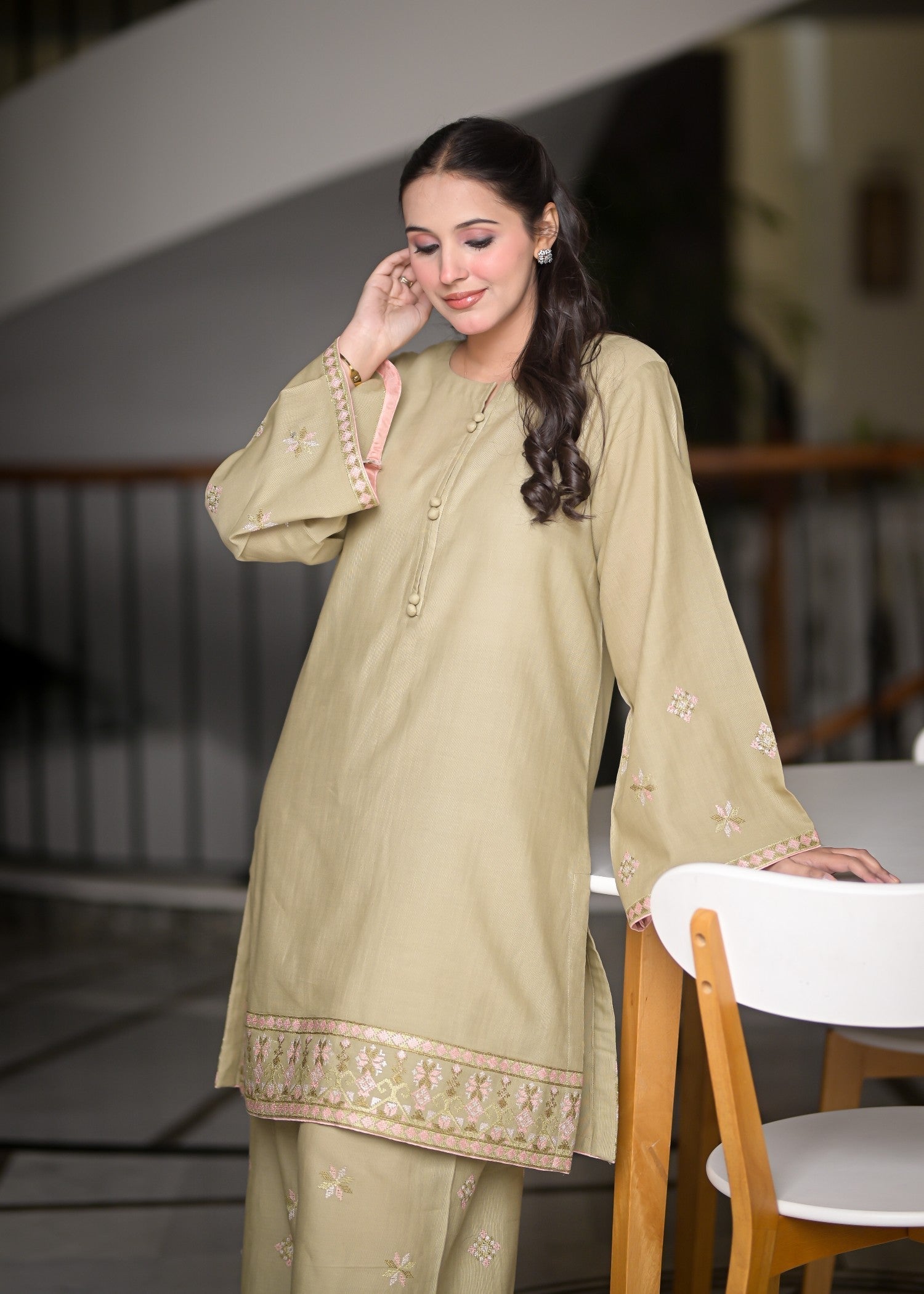 Ayesha Mubariz Zerua – Khaddar Pistachio Green Embroidered Pret (AM023) Women 2pcs