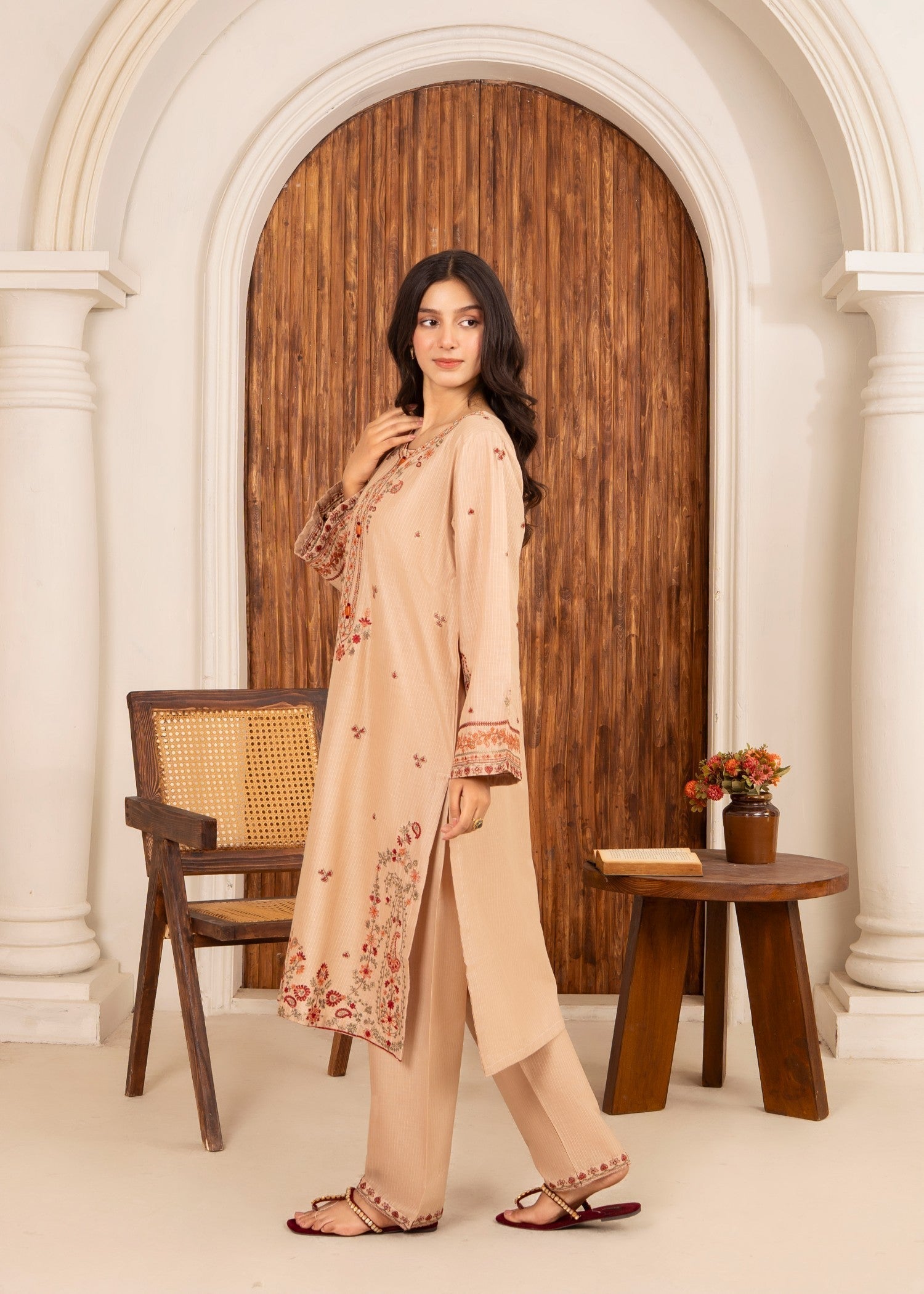 Abeera Art No: AB 033 – Statement Embroidery on Classic Cotton Women 2pcs