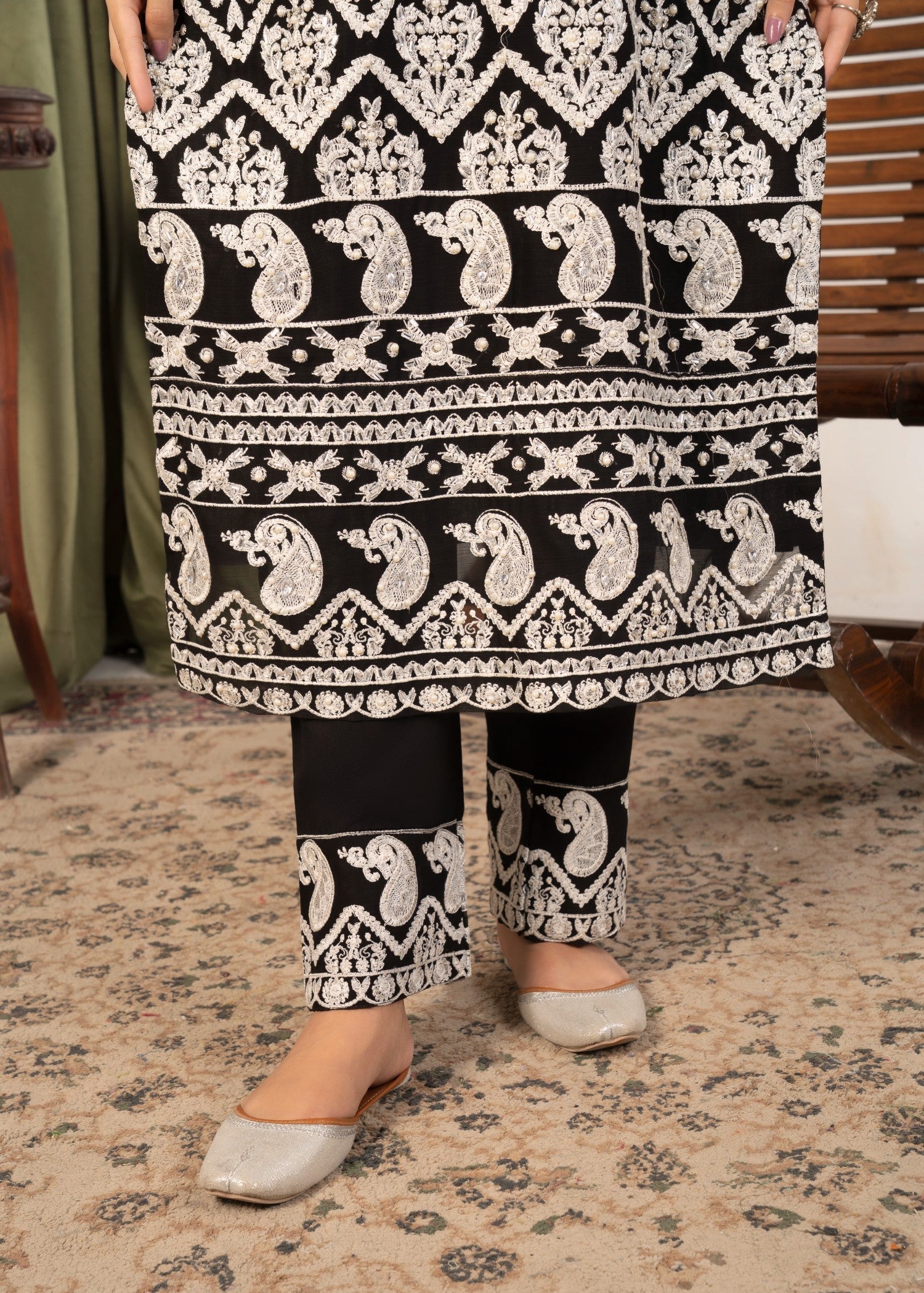 Four Season Boutique AFROZ BLACK Women 3pcs