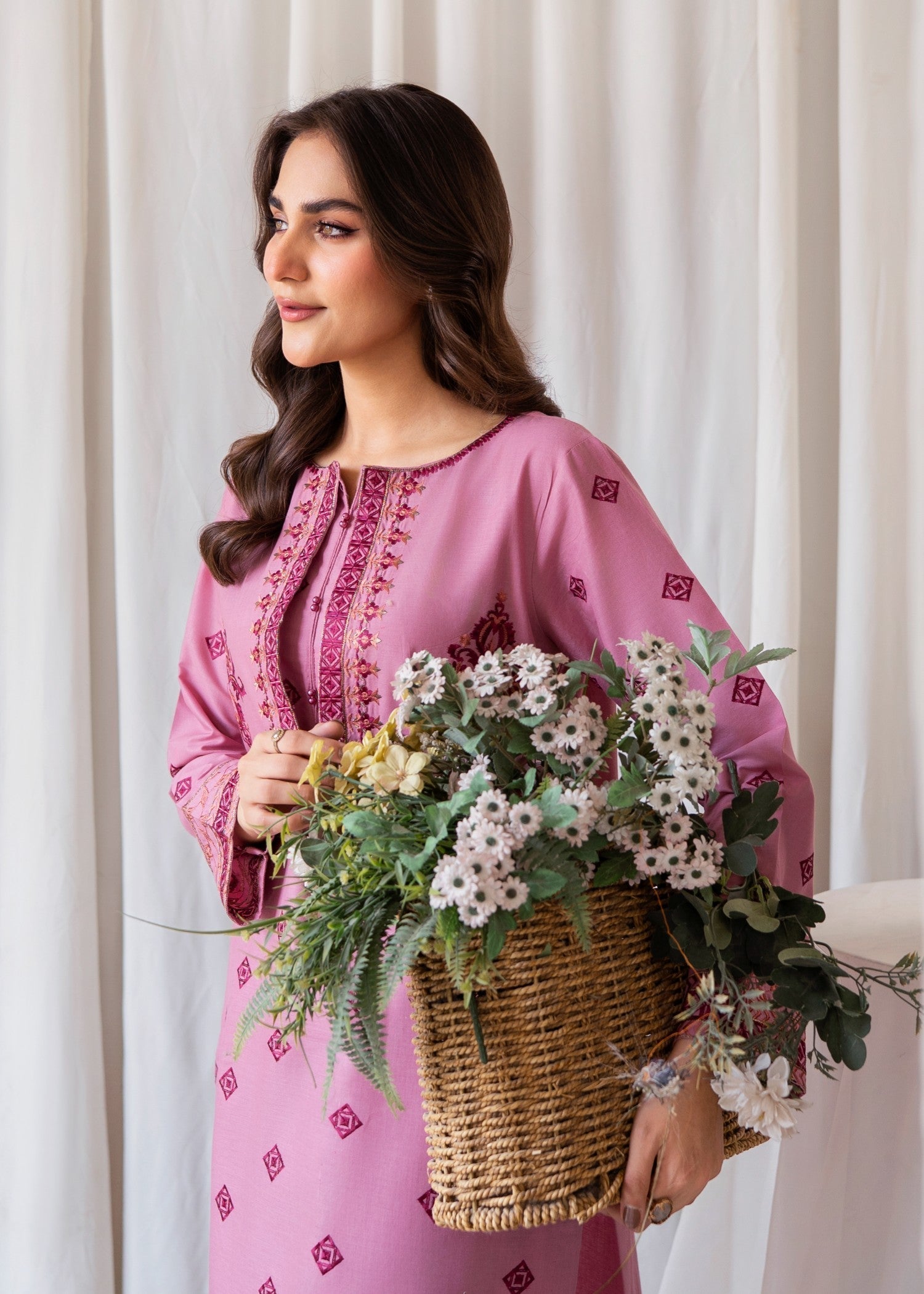 Zoya&Zafar Sundar saaz Women 2pcs