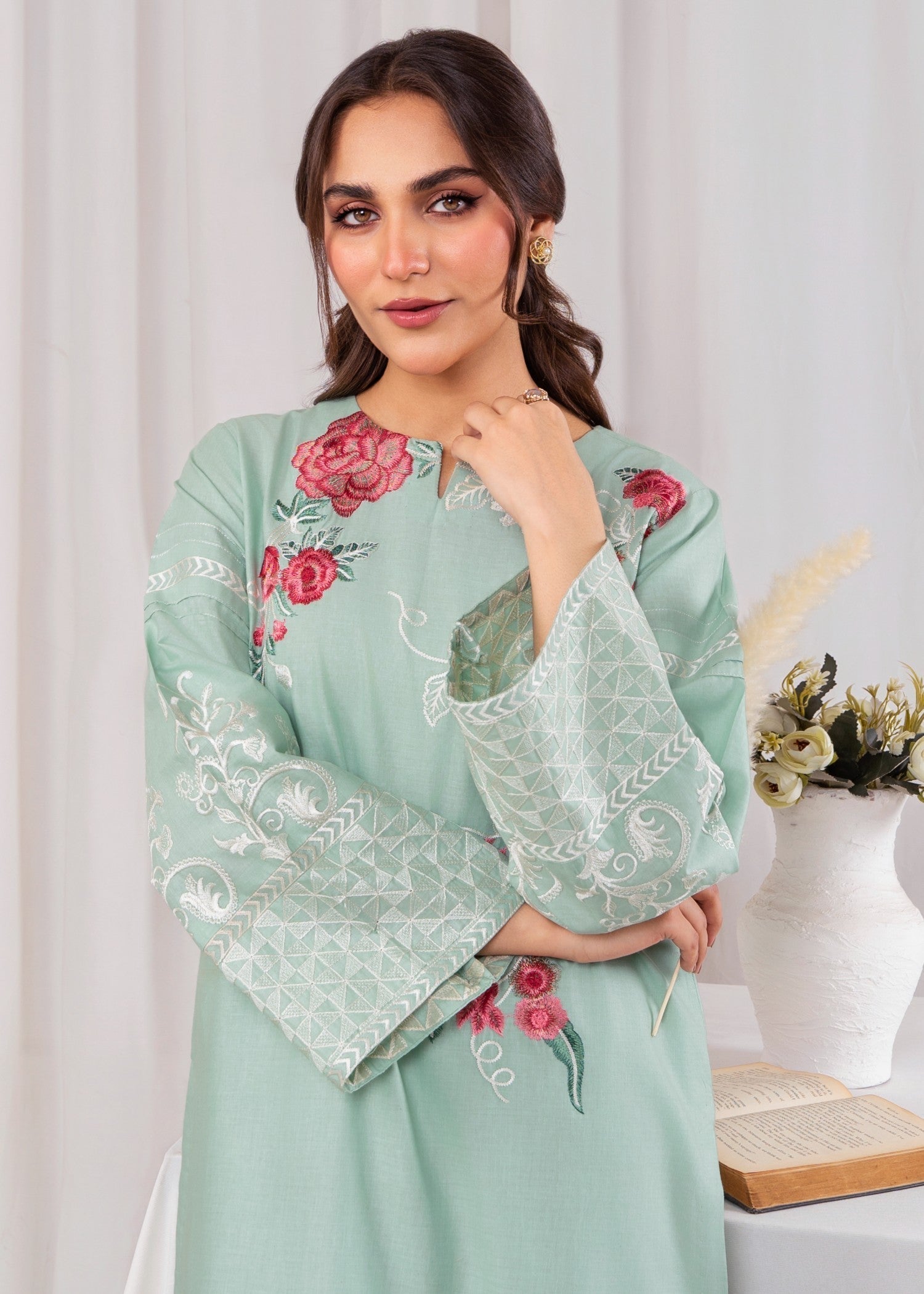 Zoya&Zafar Embroé Women 2pcs