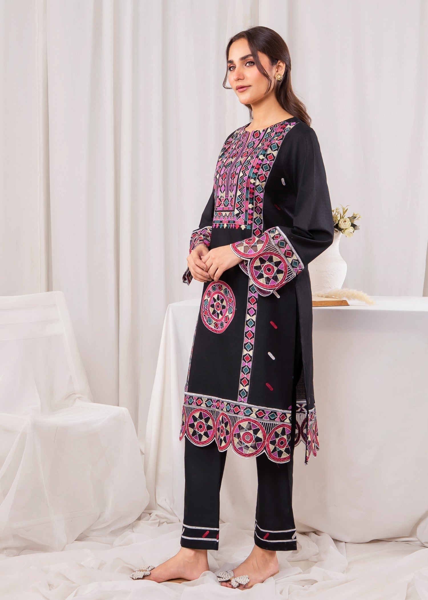 Zoya&Zafar Satrangi Sindh Women 2pcs