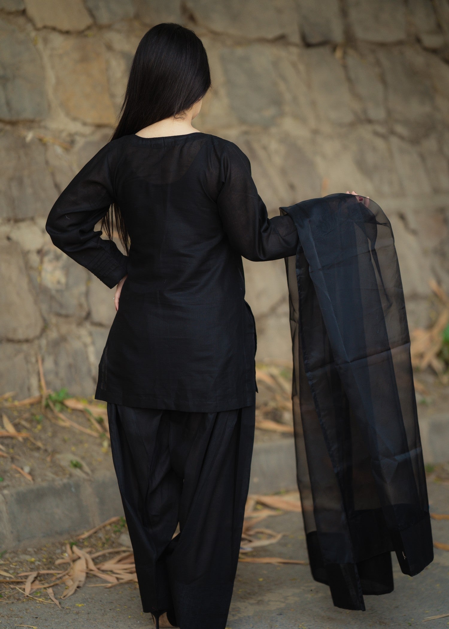 Kaamdar By Nofl Farooq Farshi Shalwar 006 Women 3pcs