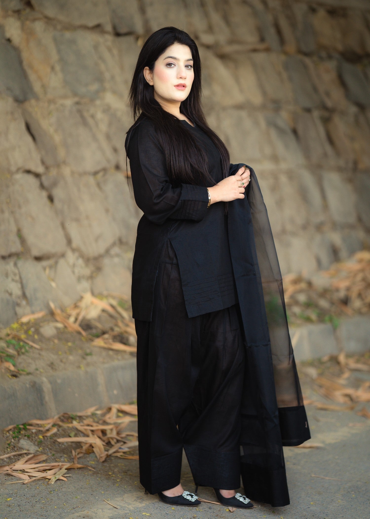 Kaamdar By Nofl Farooq Farshi Shalwar 006 Women 3pcs