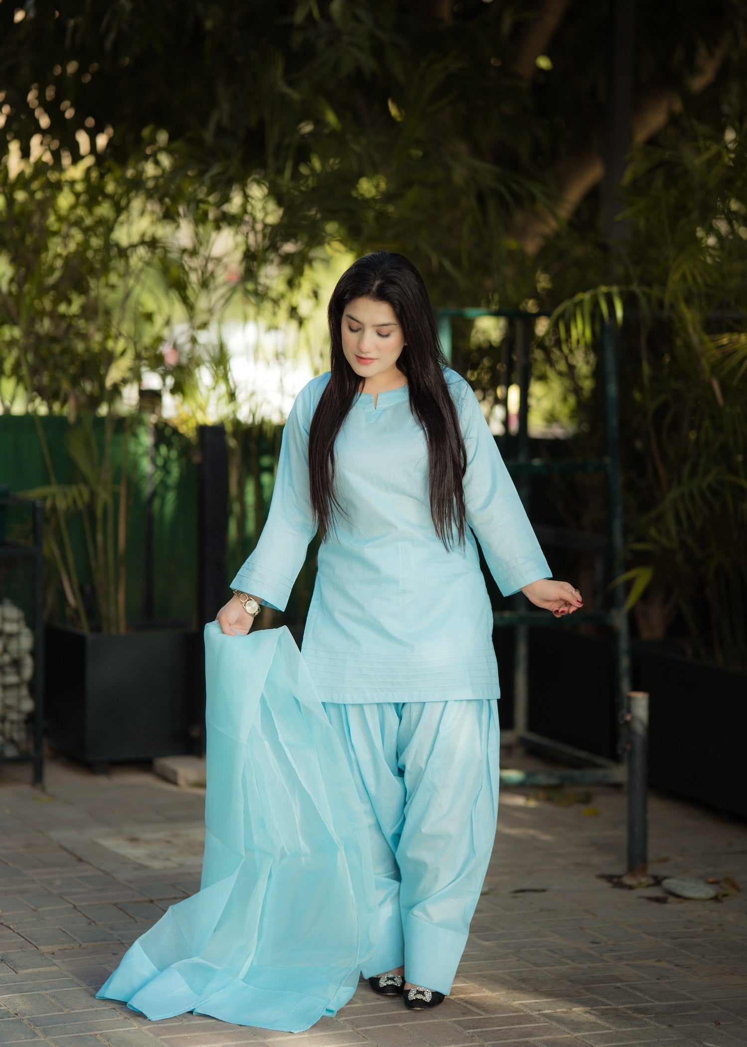 Kaamdar By Nofl Farooq Farshi Shalwar 009 Women 3pcs