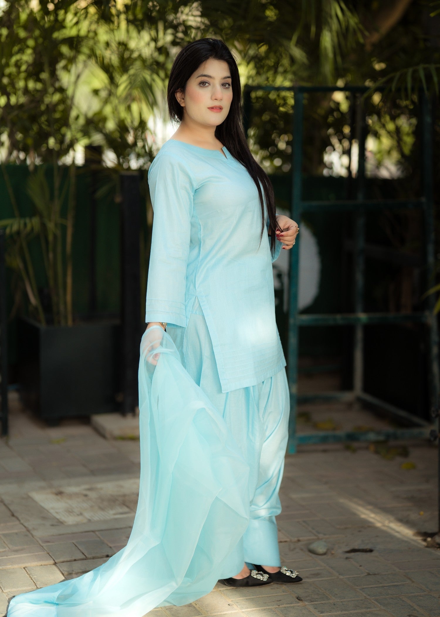 Kaamdar By Nofl Farooq Farshi Shalwar 009 Women 3pcs