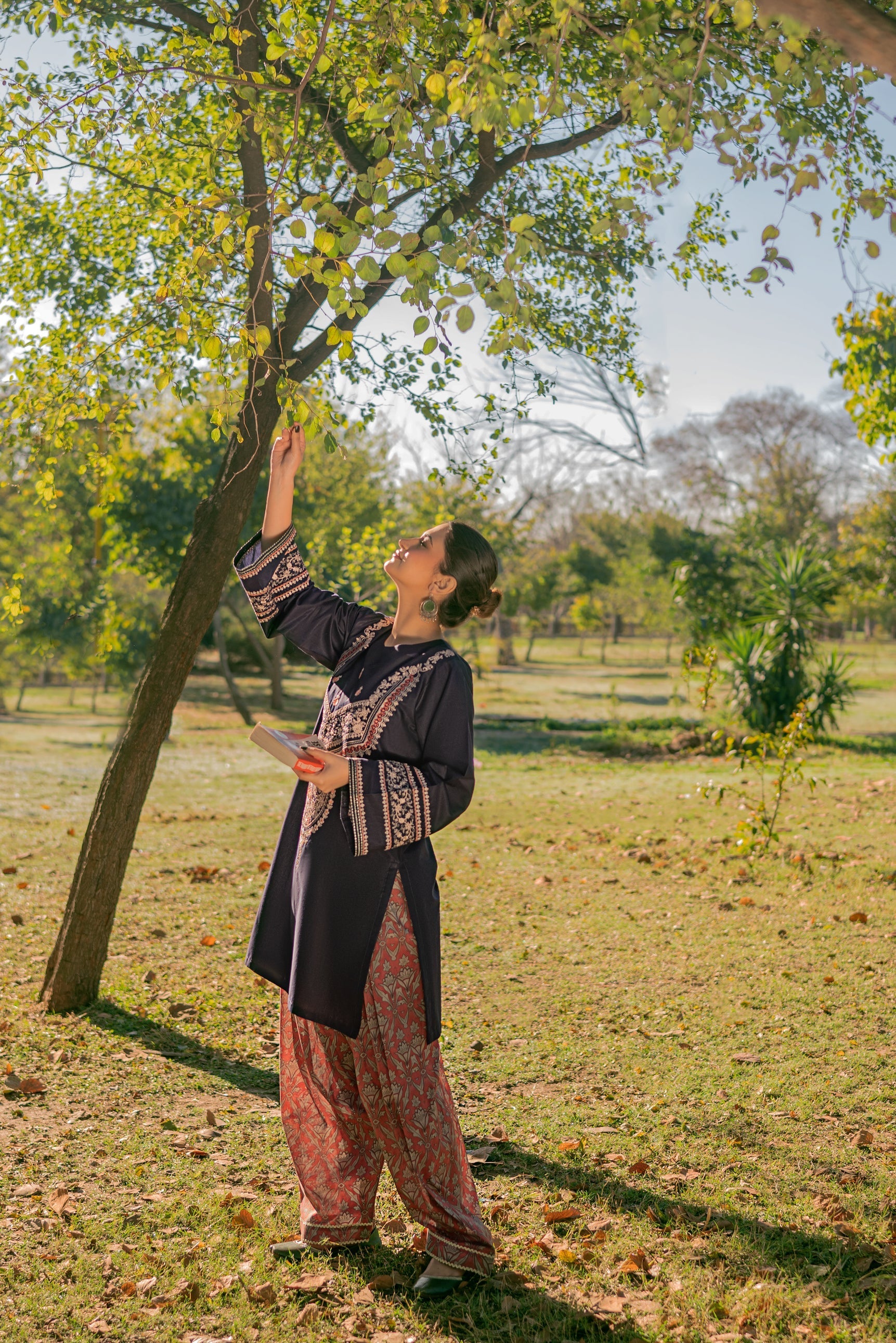 Urge Pret AMANI Women