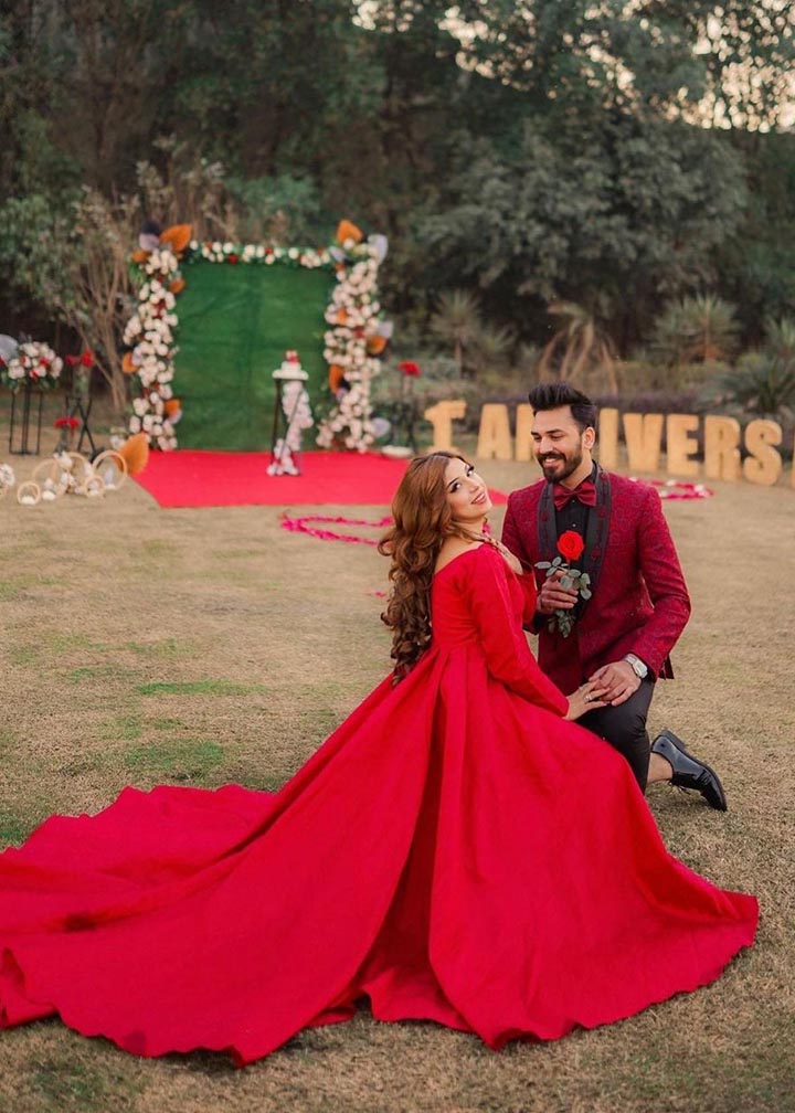 Fairytale Crimson Women 1pcs