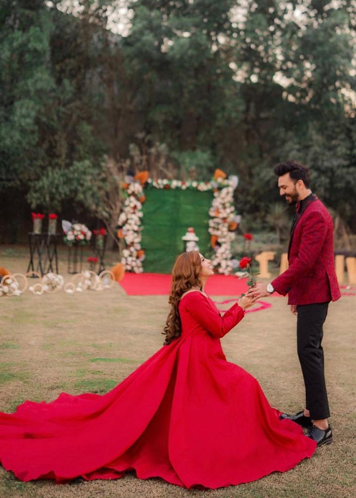 Fairytale Crimson Women 1pcs