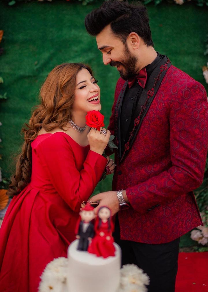 Fairytale Crimson Women 1pcs