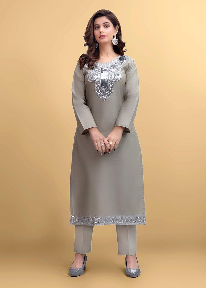 A&J Silver sawn Women 2pcs