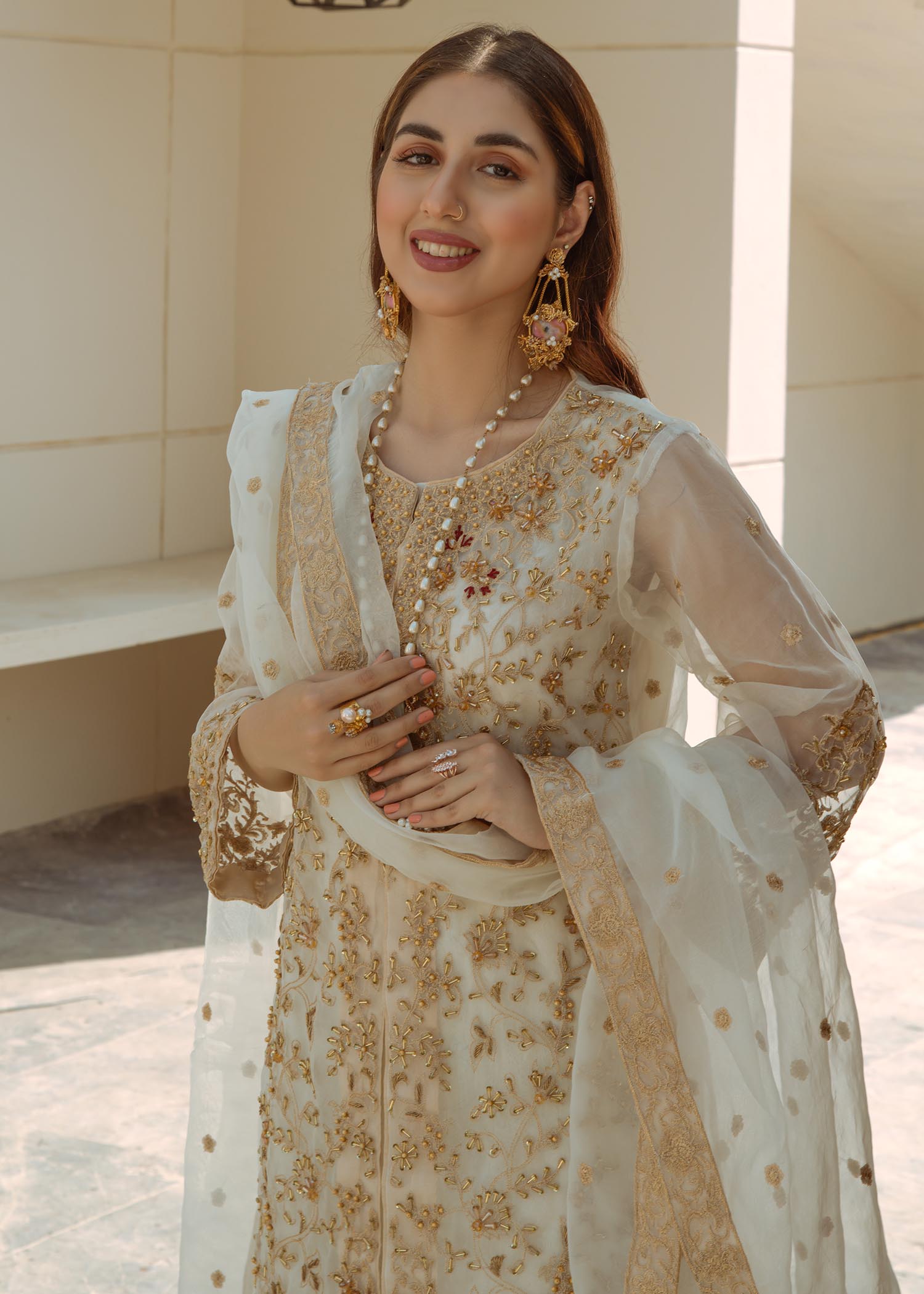 Laleen Ivory Jewel Women 4pcs