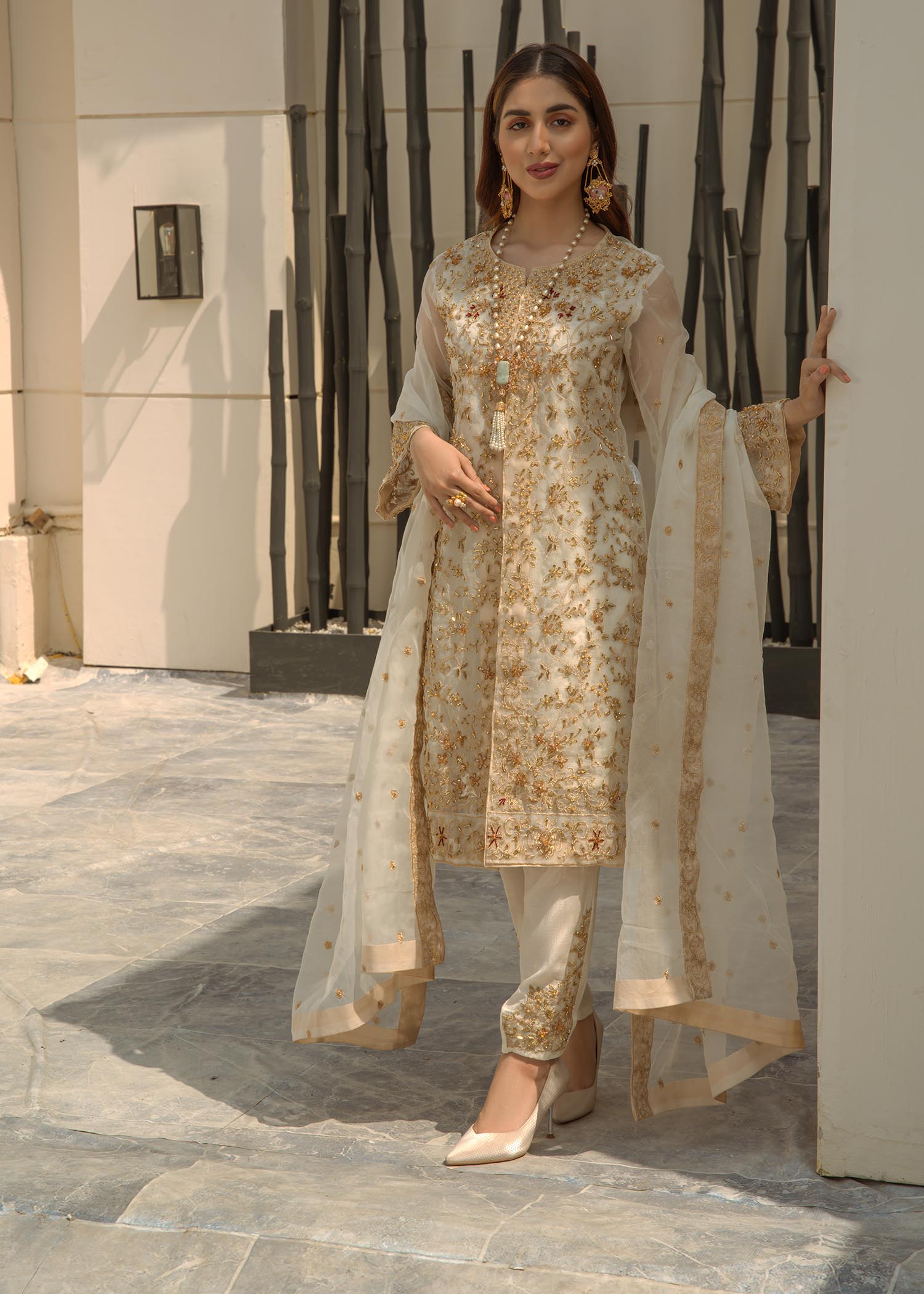 Laleen Ivory Jewel Women 4pcs