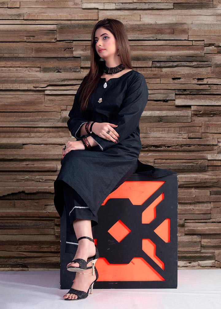 A&J Naina Women 2pcs