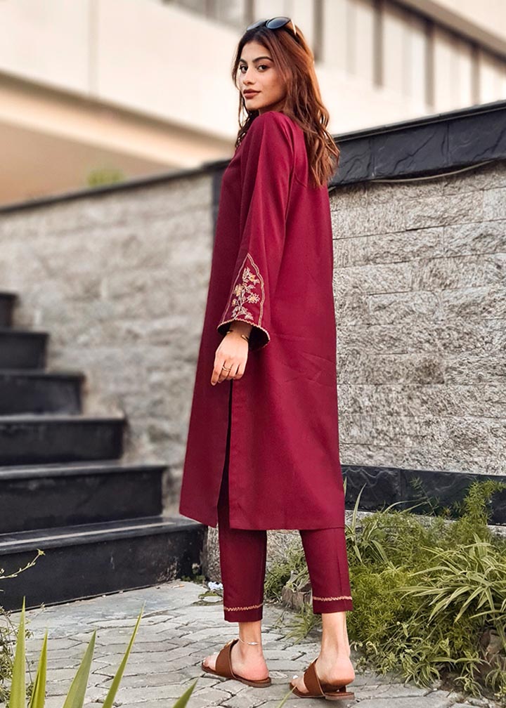 Aks-e-Jahan Garnet ready to wear suit Women 2pcs