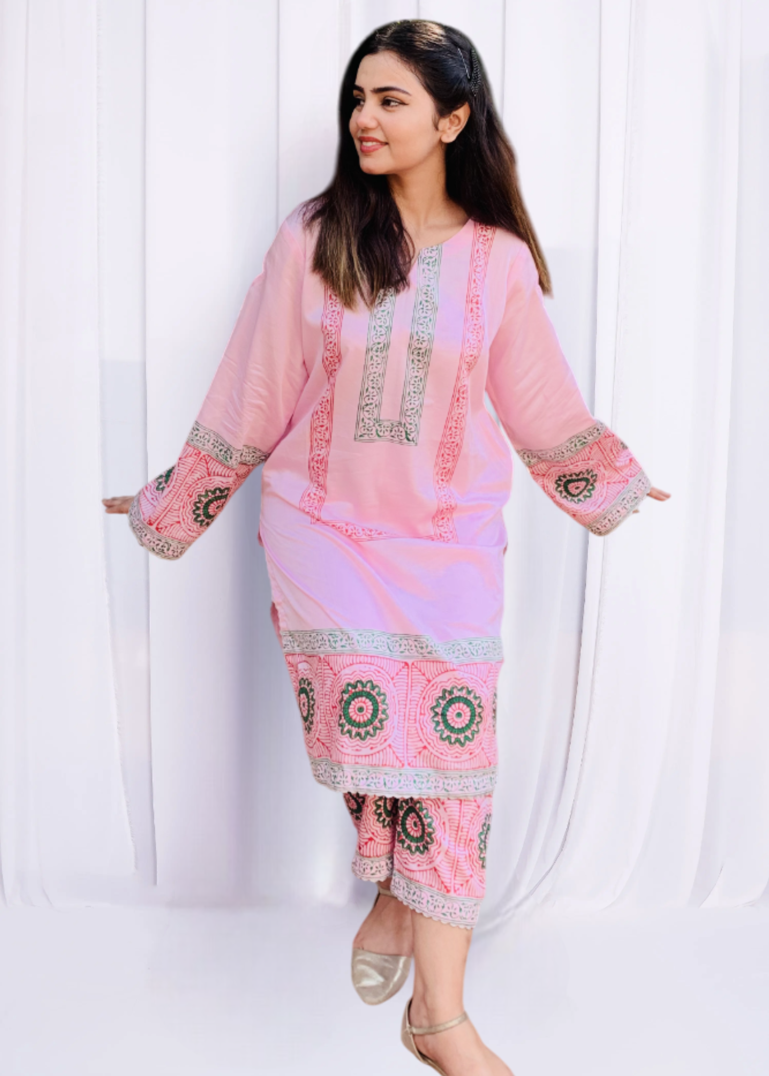 Pretbee Light Pink Cotton Suit with Multicolored Circular Patterns of block printing Women 2pcs