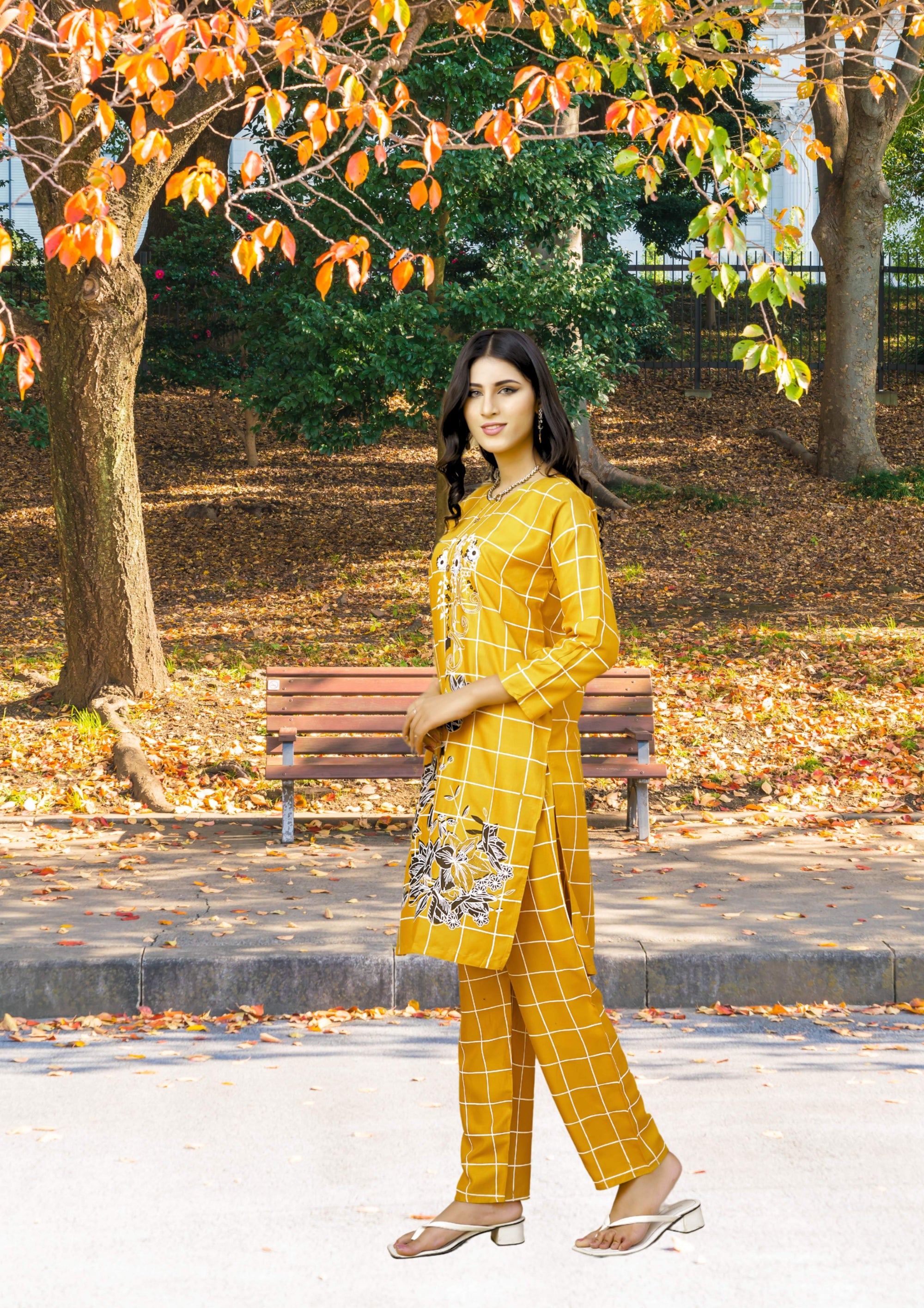 Hamna Kalim rehan mustard Women 2pcs