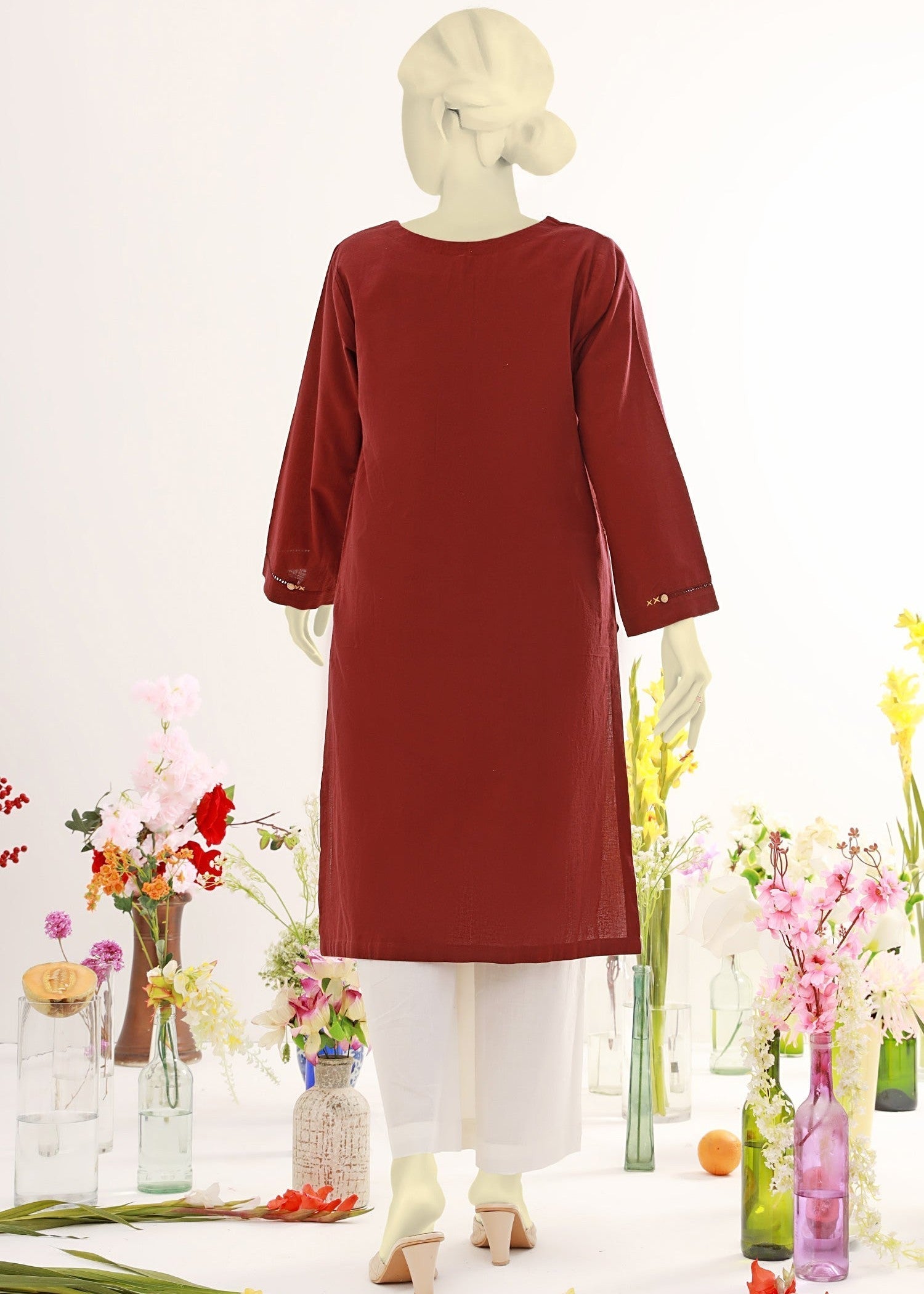 Hamna Kalim sadat comfirt maroon two piece Women 2pcs