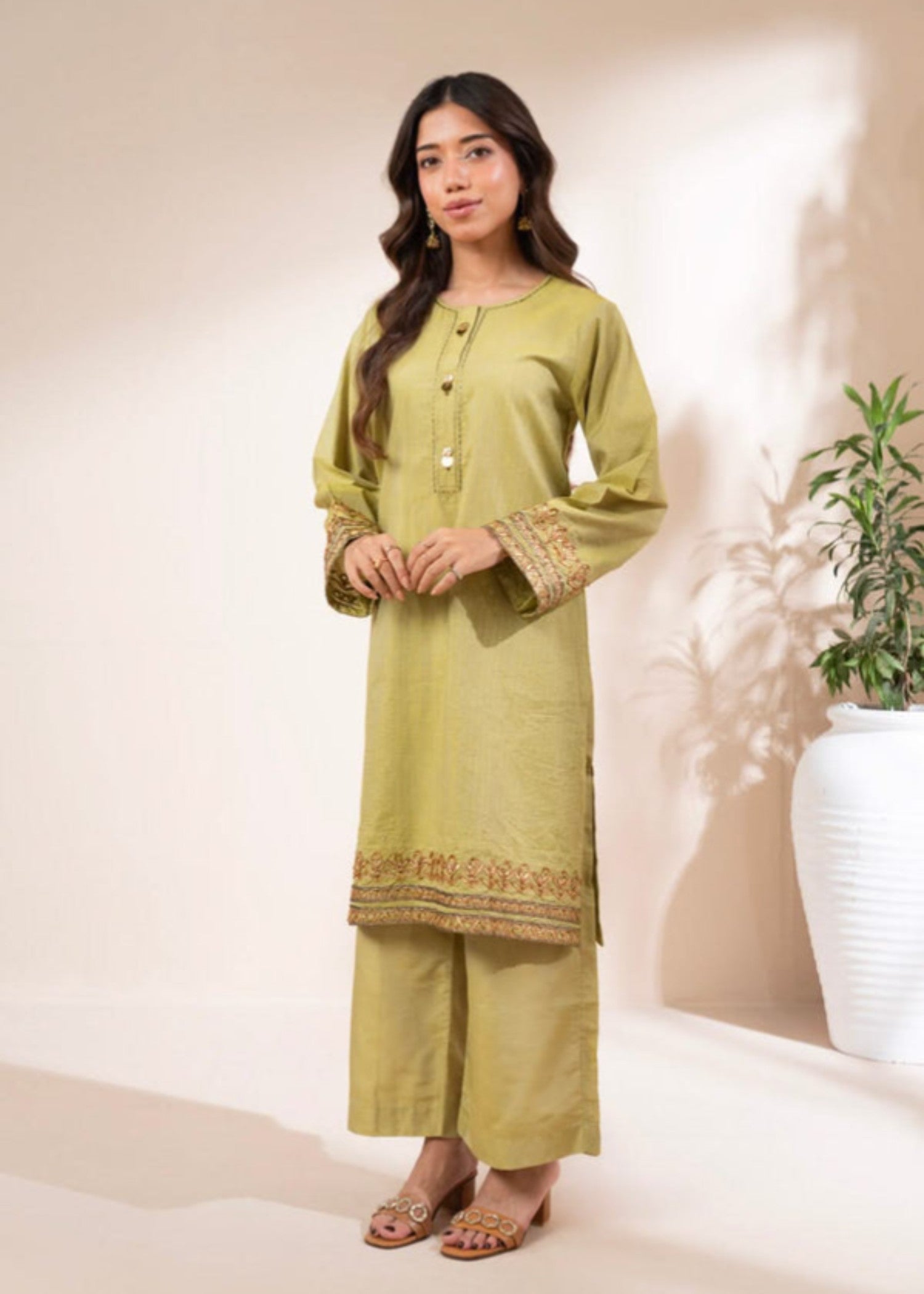 Alkaram Studio GFSU5967 Women 3pcs