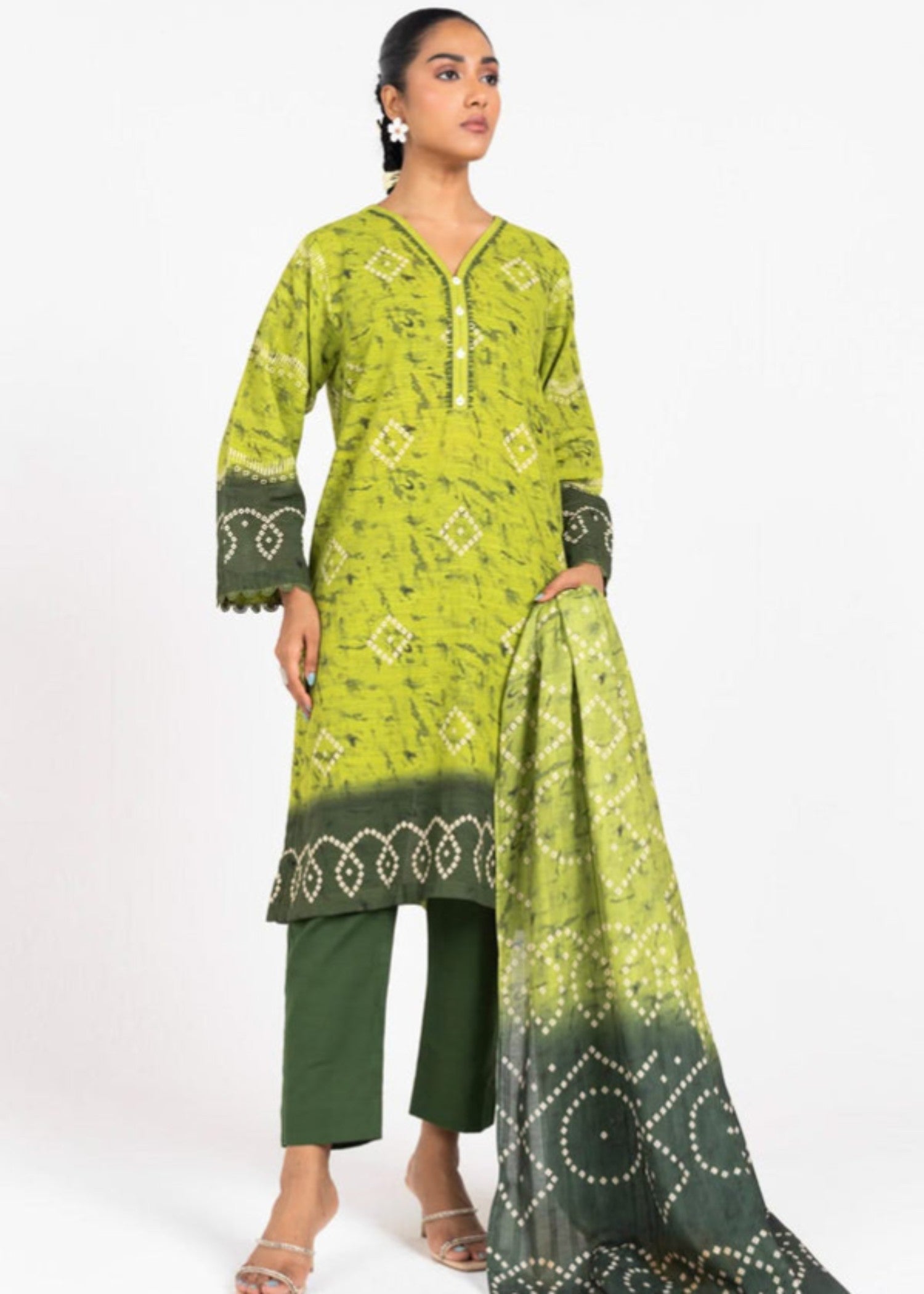 Alkaram Studio GFSU5818 Women 3pcs