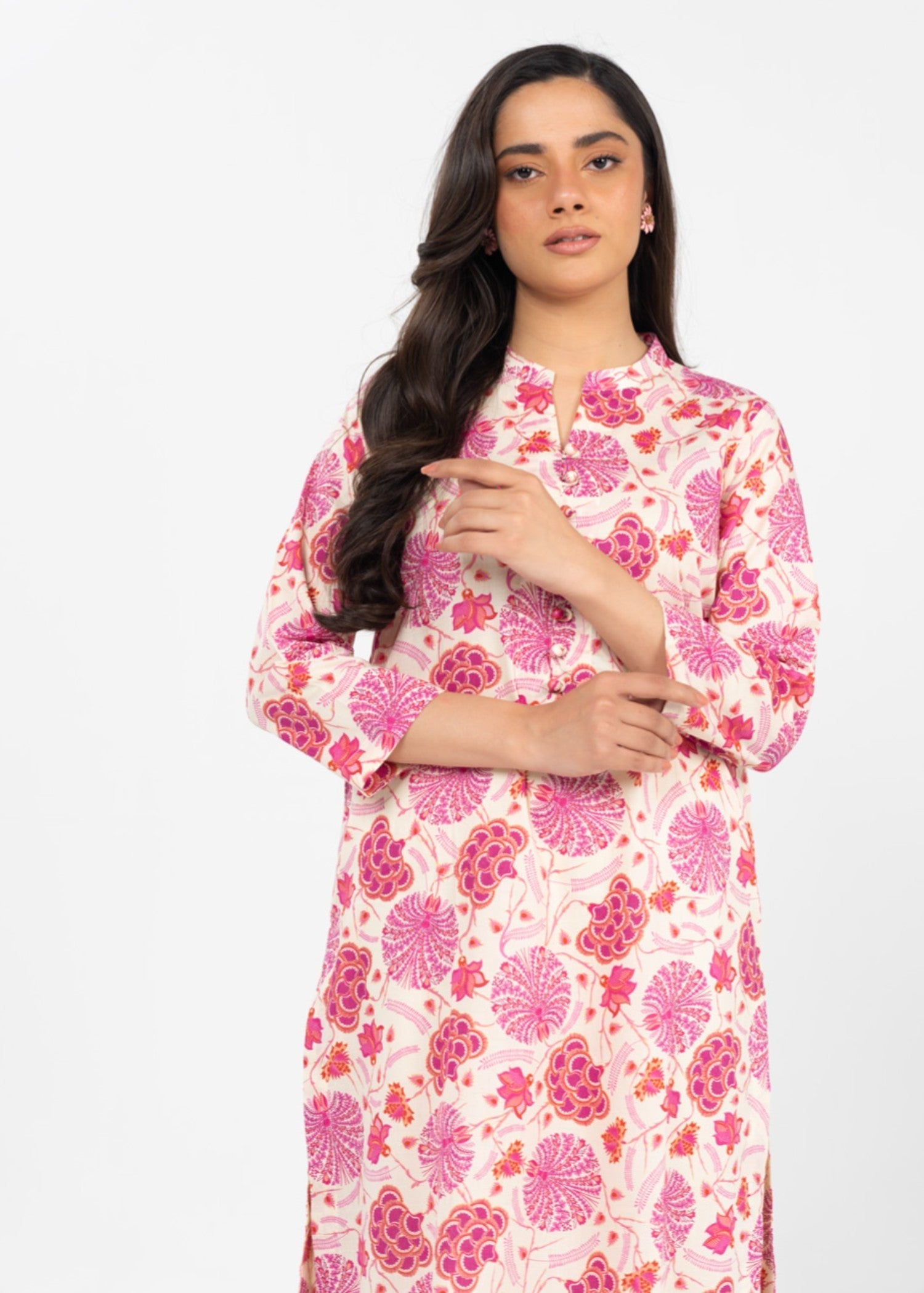 Alkaram Studio GFSU6075 Women 3pcs