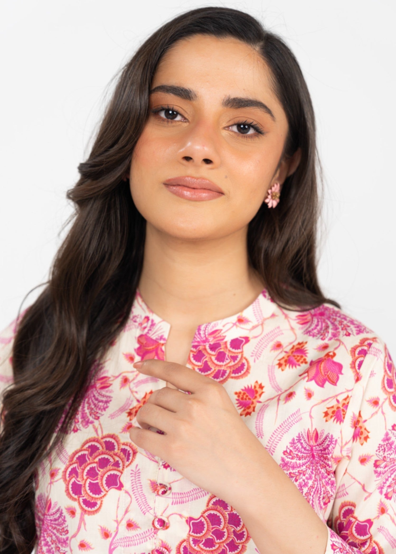 Alkaram Studio GFSU6075 Women 3pcs