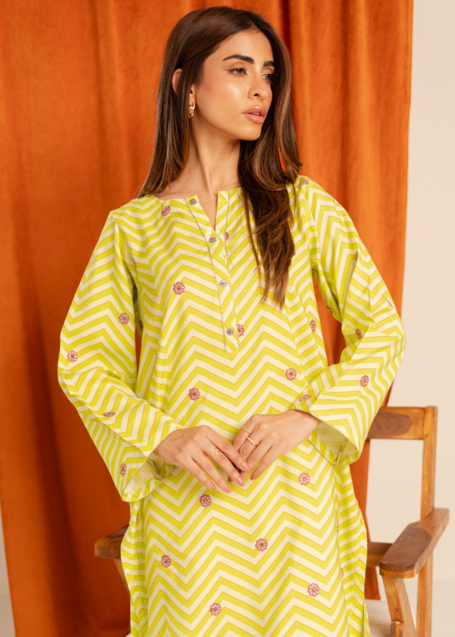 Alkaram Studio GFSU6085 Women 3pcs